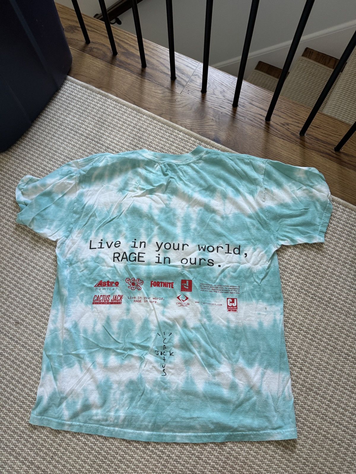 Travis Scott Travis Scott the scott’s world tee Size US L / EU 52-54 / 3 - 2 Thumbnail