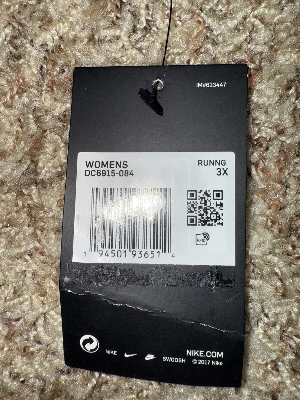 Nike Nike Women's Mid Rise Crop Running Fast Plus Size Leggings Size 42" / US 20 - 10 Thumbnail