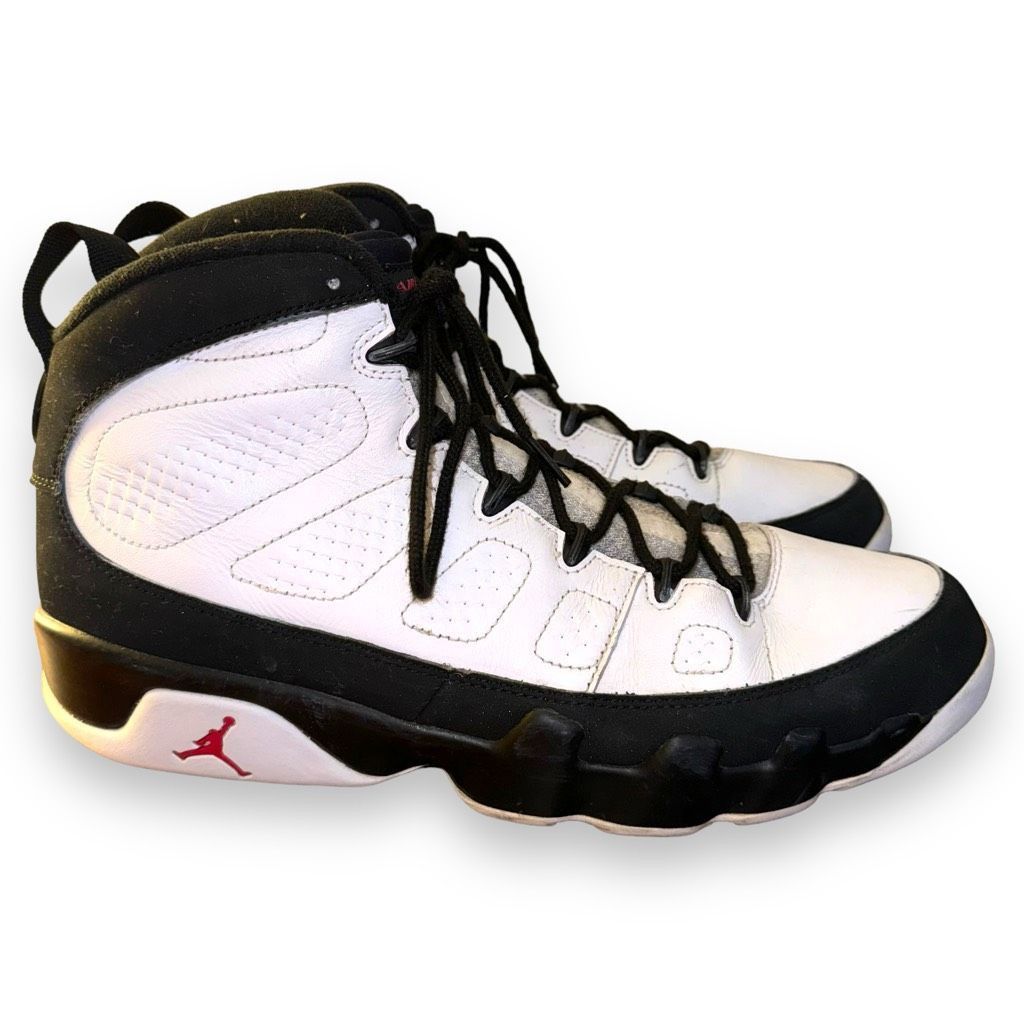 Jordan Brand Air Jordan 9 Retro OG 'Space Jam' 2016 Men’s 13 302370-112 Size US 13 / EU 46 - 6 Thumbnail