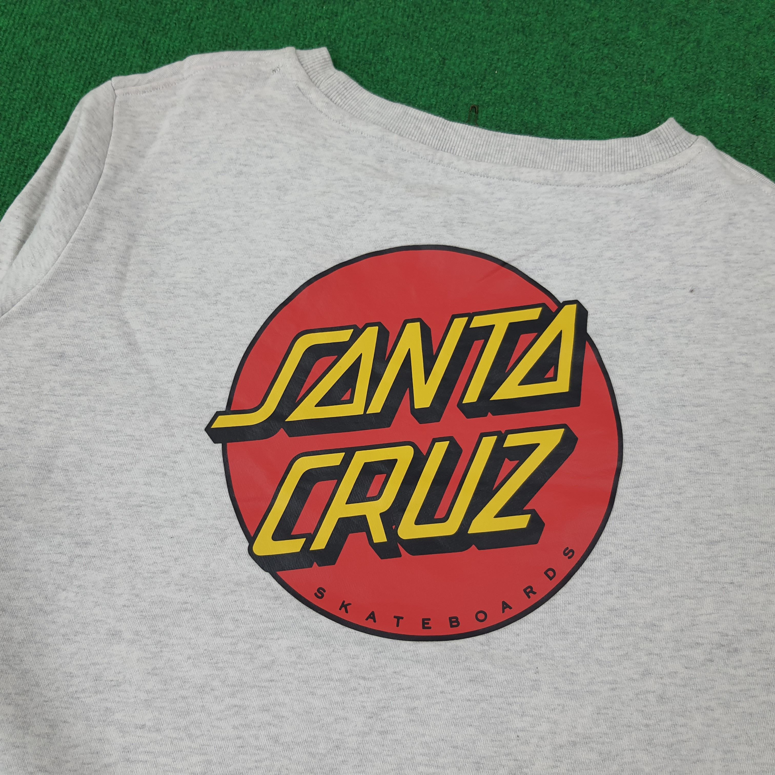 Santa Cruz Skateboards × Vintage Vintage Santa Cruz Skateboards Sweatshirts C221N15 Size US XL / EU 56 / 4 - 2 Thumbnail