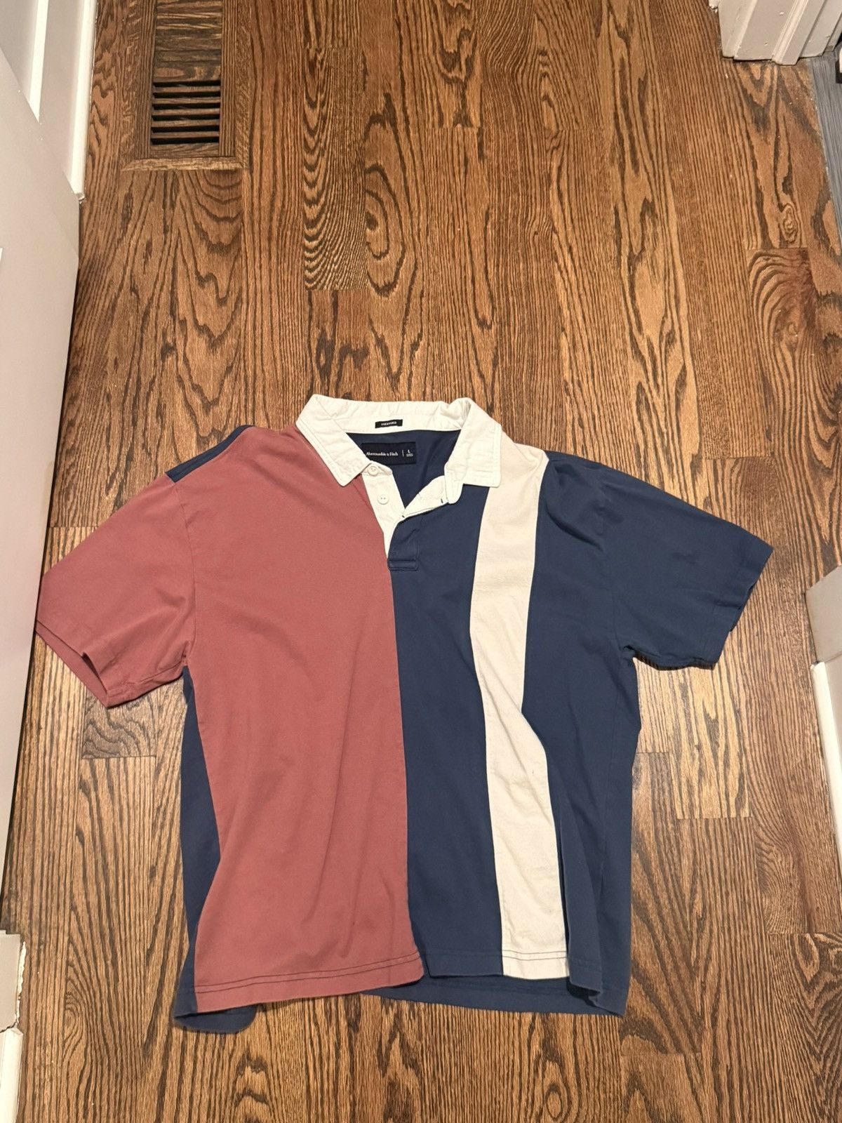 Abercrombie & Fitch Abercrombie & Fitch red and blue rugby polo shirt Size L Size US L / EU 52-54 / 3 - 1 Thumbnail