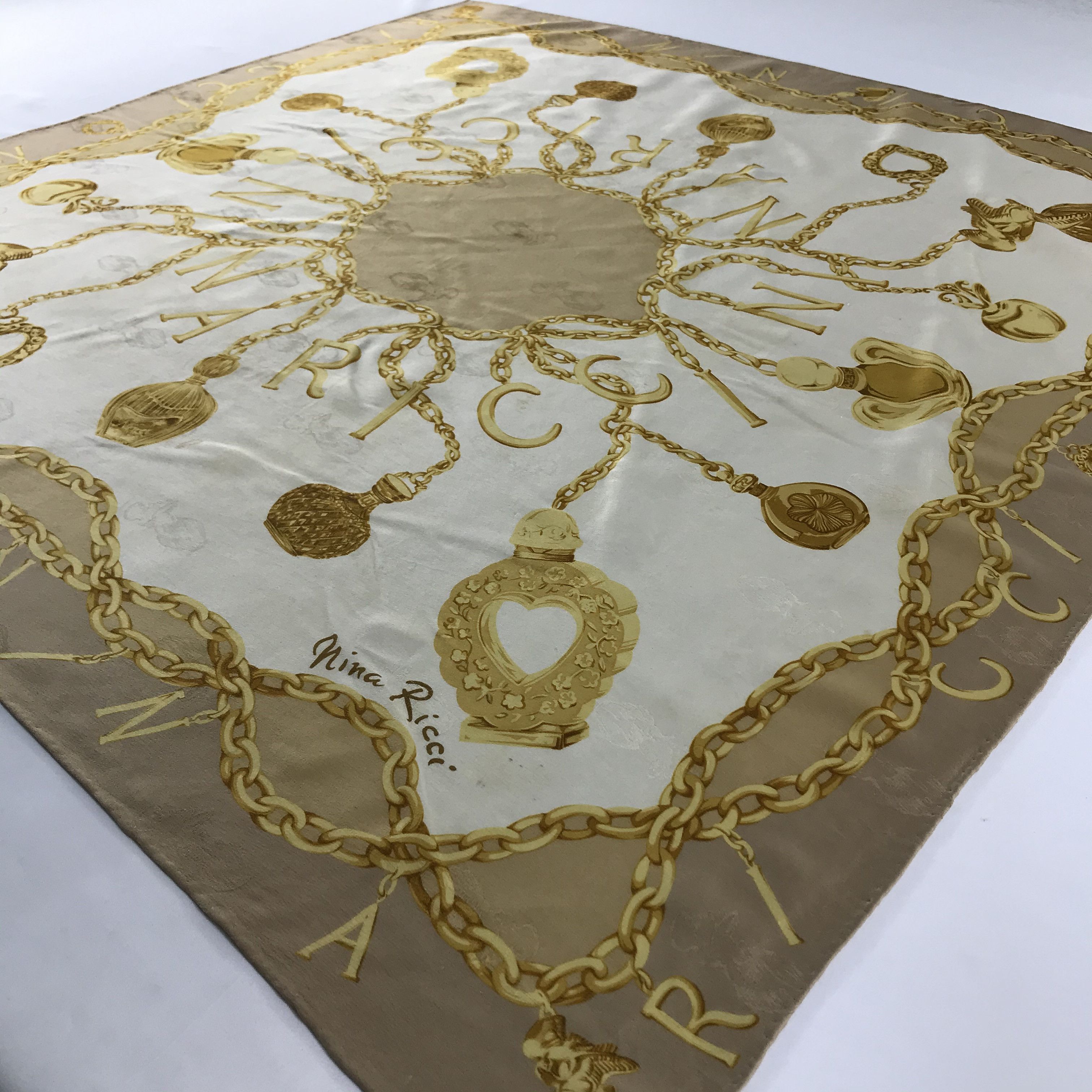 Nina Ricci Vintage Nina Ricci Silk Scarf Size ONE SIZE - 3 Thumbnail