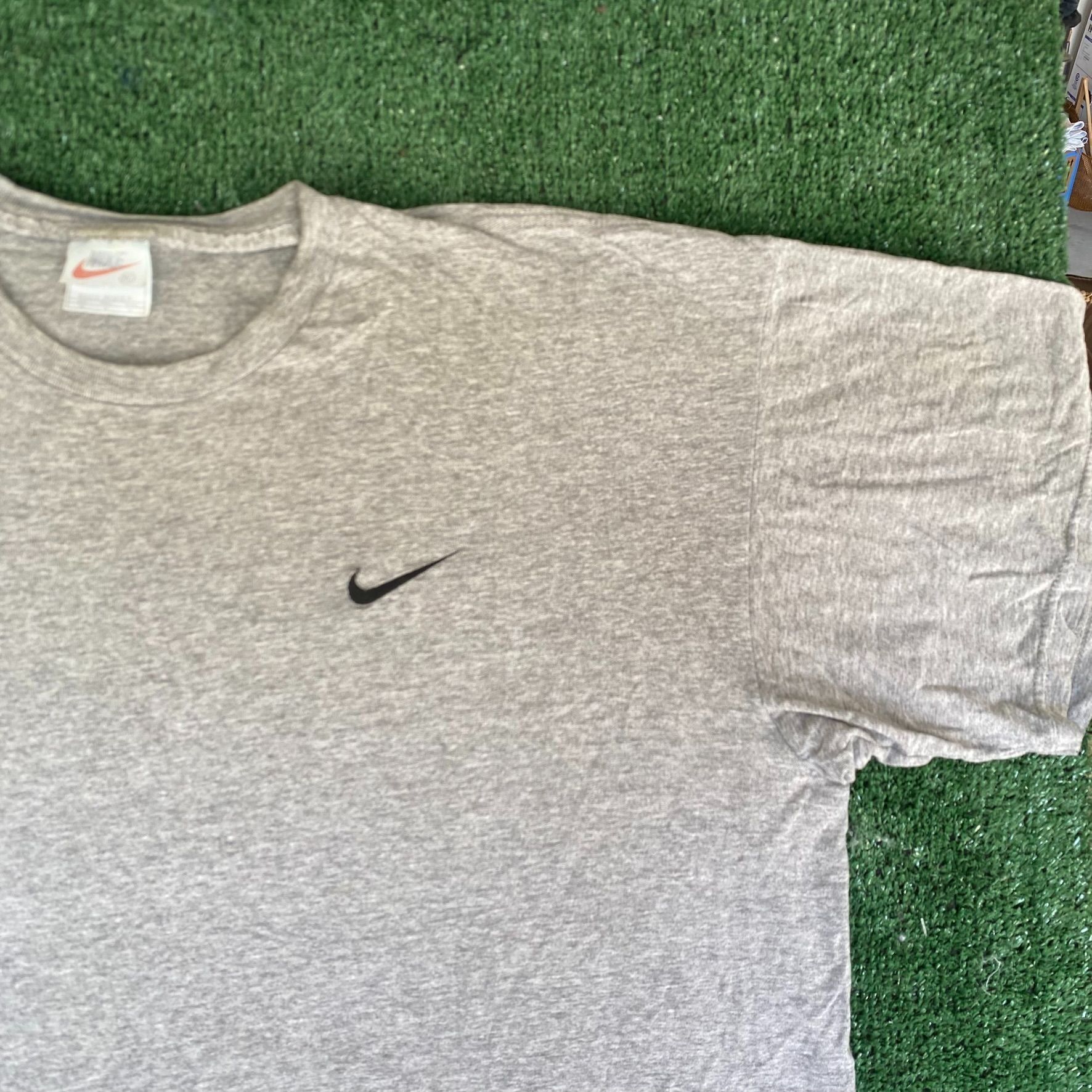 Nike × Vintage Vintage 90s Nike Logo Shirt Gray Off Center Swoosh Tee Size US XL / EU 56 / 4 - 2 Thumbnail
