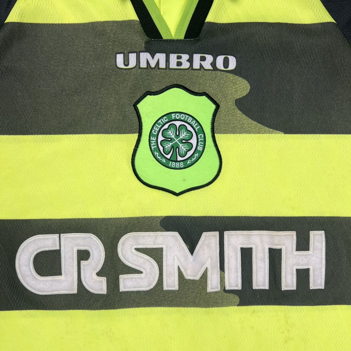 Umbro Rare! Celtic 1996/97 Umbro Soccer Jersey Shirt Vintage Size US XL / EU 56 / 4 - 15 Thumbnail