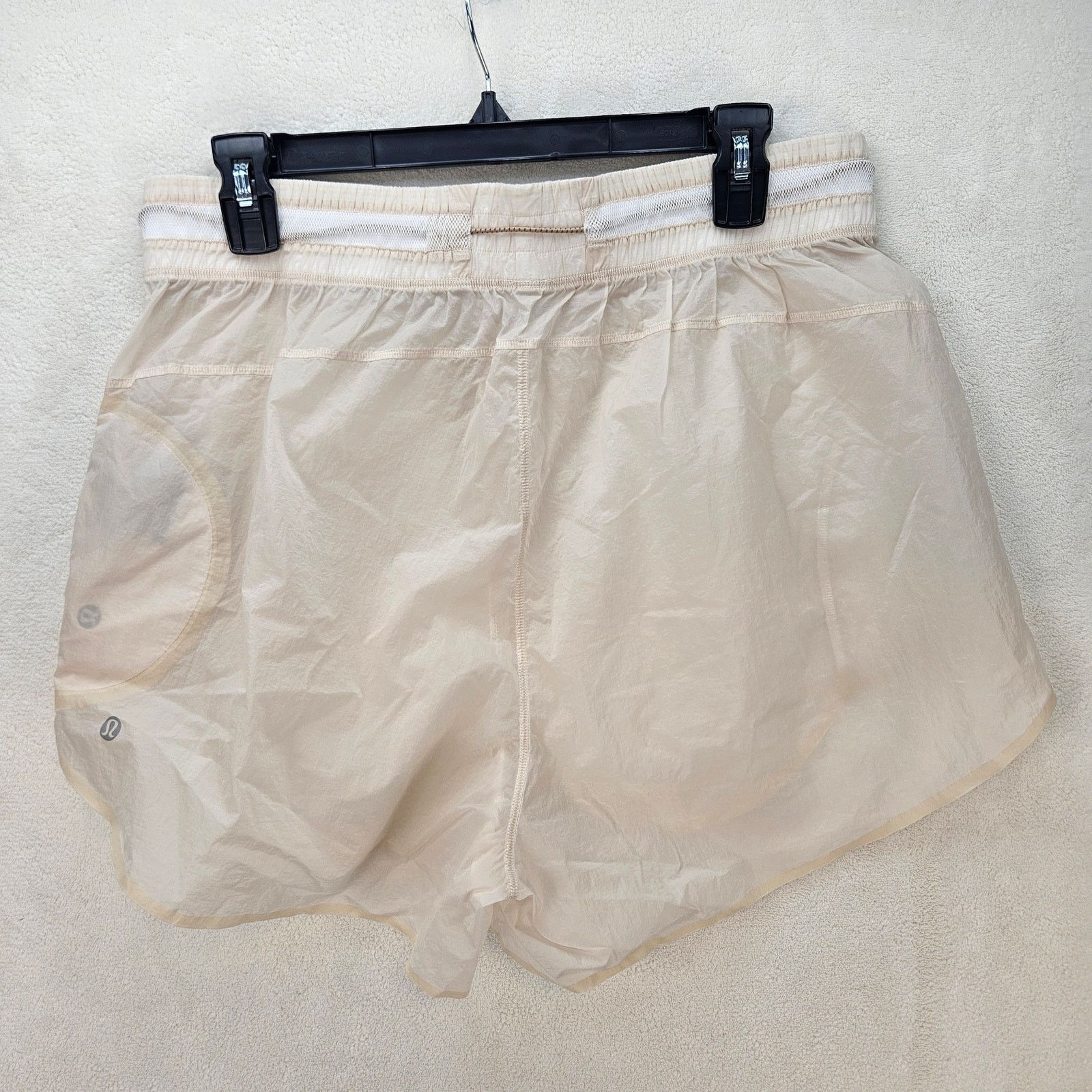 Lululemon LULULEMON WOMEN'S 12 STEP OUT HIGH RISE 3 INCH BEIGE LW7BO4S Size 34" / US 12 / IT 48 - 6 Thumbnail
