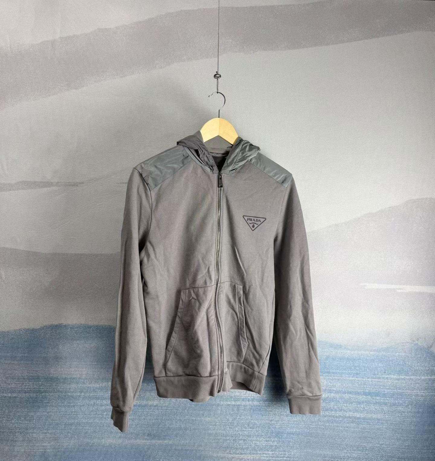 Prada Prada Gray Triangle Logo Cotton Hooded Jacket Size US S / EU 44-46 / 1 - 1 Thumbnail