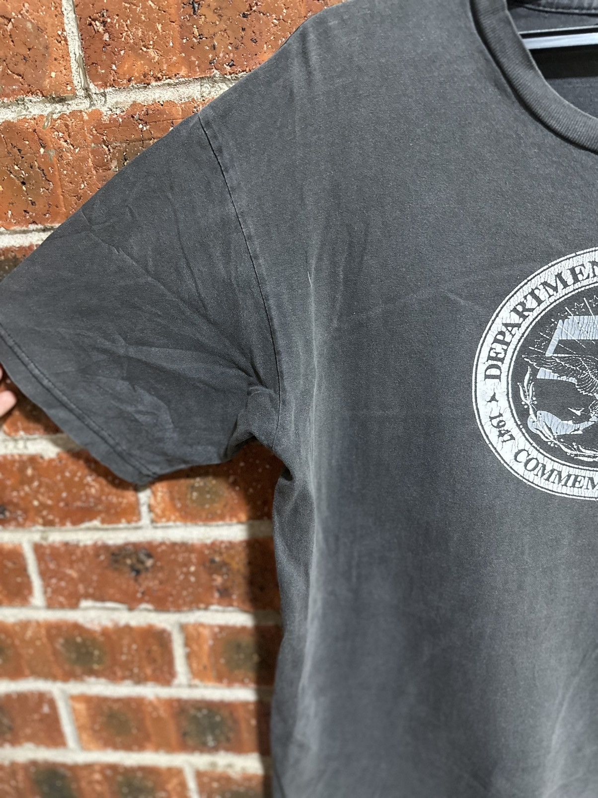 Sears Thrashed Vintage Deparment Of Defense Sun Faded Tee Size US L / EU 52-54 / 3 - 6 Thumbnail