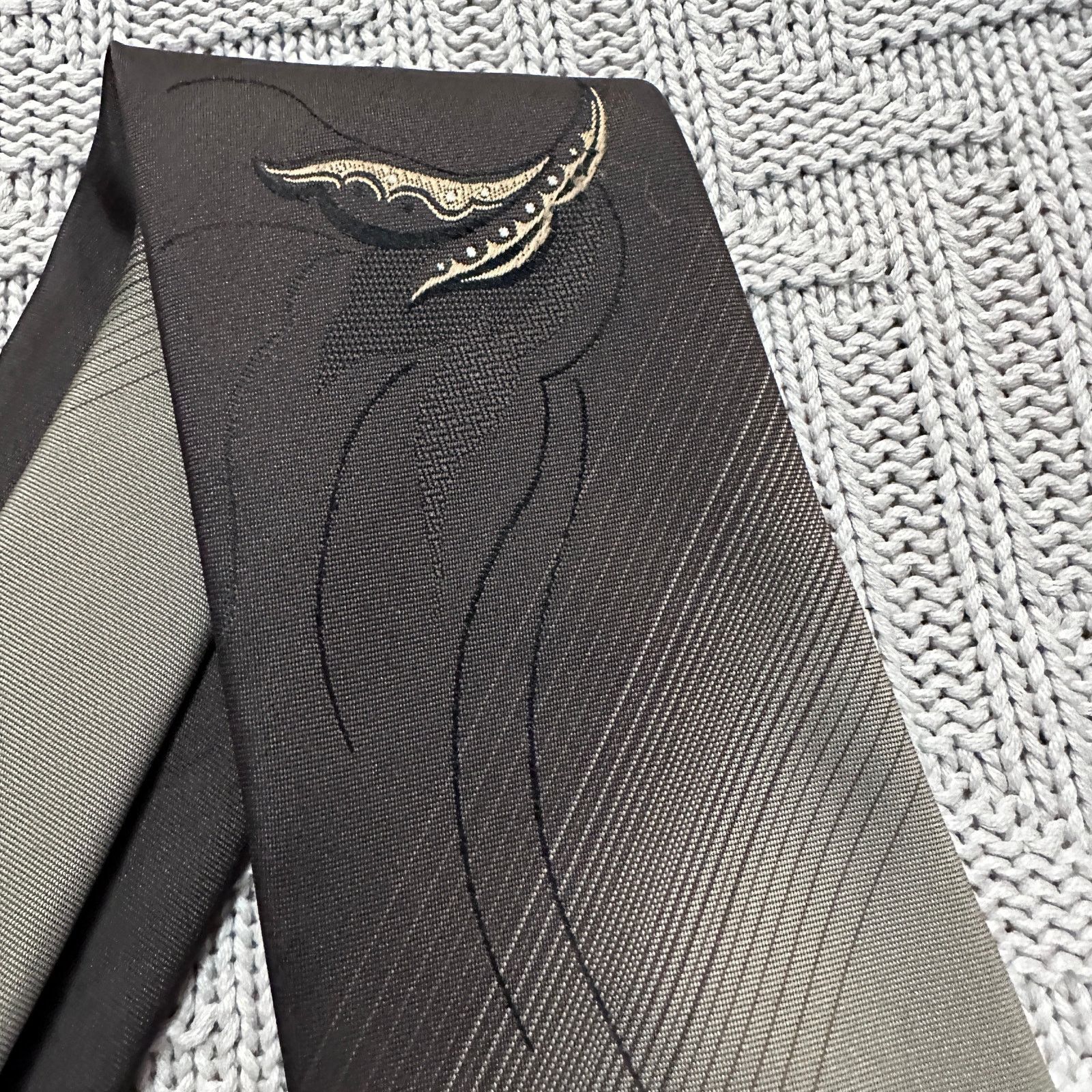 Vintage Vintage Poppy gray silver whimsical men's tie Size ONE SIZE - 2 Thumbnail