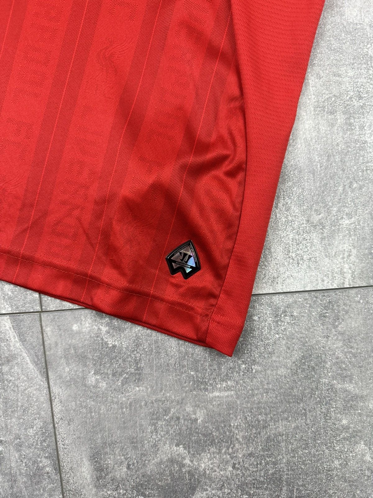 Warrior Warrior Liverpool FC 2013/14 Home Soccer Jersey #8 Gerrard Size US L / EU 52-54 / 3 - 7 Thumbnail