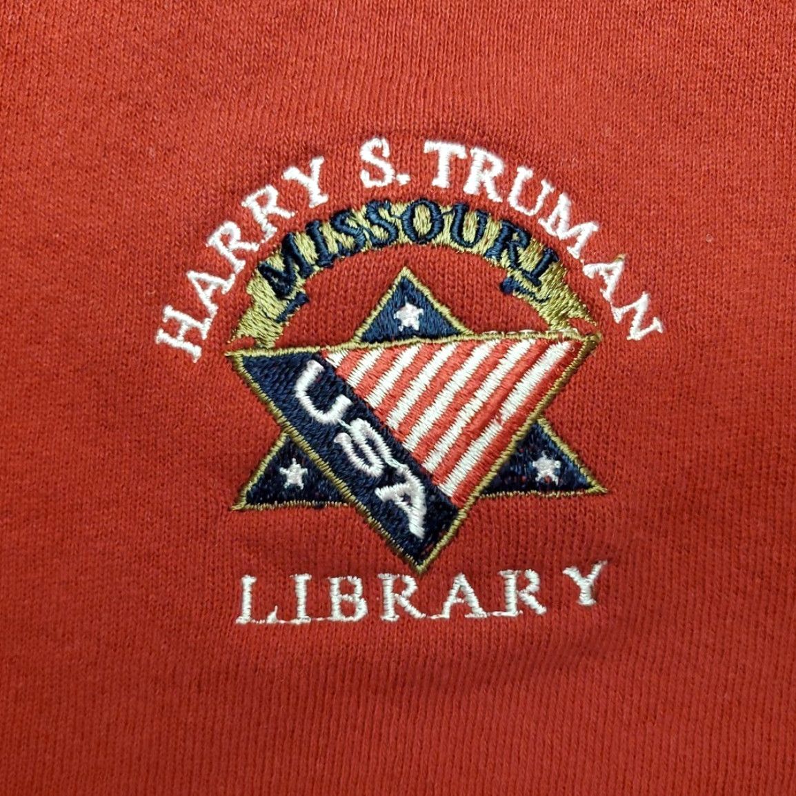 Vintage VTG Camp David Sweatshirt XL Truman Library Oversize Crewneck Y2K 90s Pullover Mens Red Cotton Blend Fleece Solid Crew Neck Vintage Size US XL / EU 56 / 4 - 4 Thumbnail