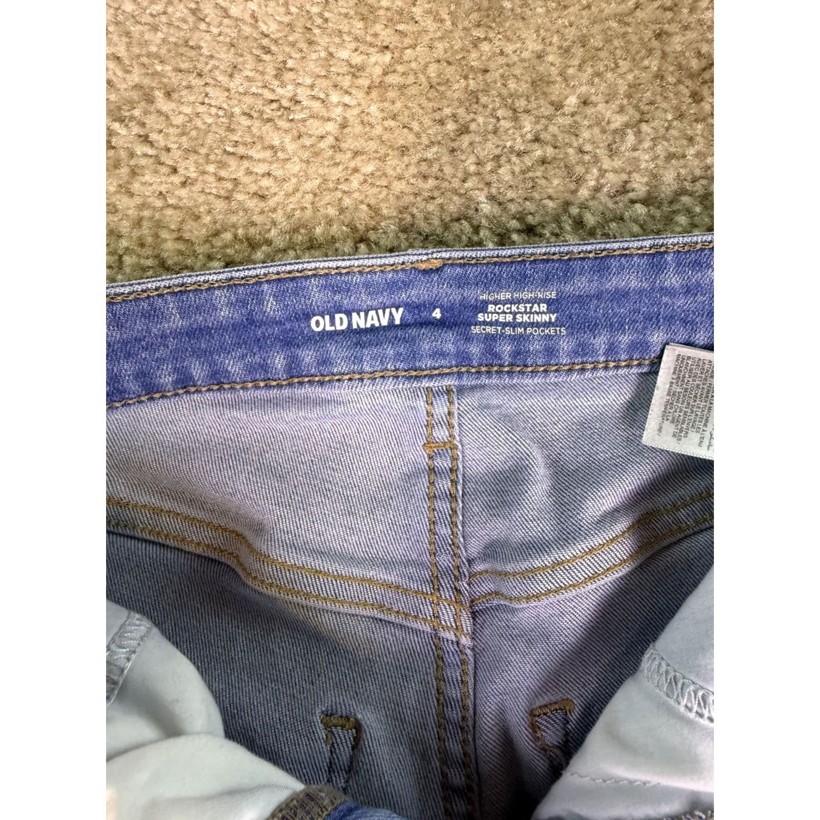 Old Navy Old Navy Jeans Women's Denim Skinny High Rise 26" Inseam 26" Blue Size 4 D877 Pockets Rockstar Slim Regular Rise >10.5 in Size 27" / US 4 / IT 40 - 6 Thumbnail