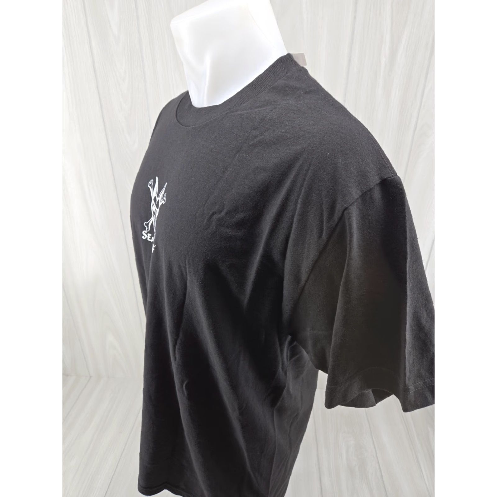 Vintage VINTAGE Alstyle Sea Wolf T-Shirt Black Pirate's Cove Monterey CA Booty Surrender Crew Neck Short Sleeve Men's LRG Cotton Logo Size US L / EU 52-54 / 3 - 5 Thumbnail