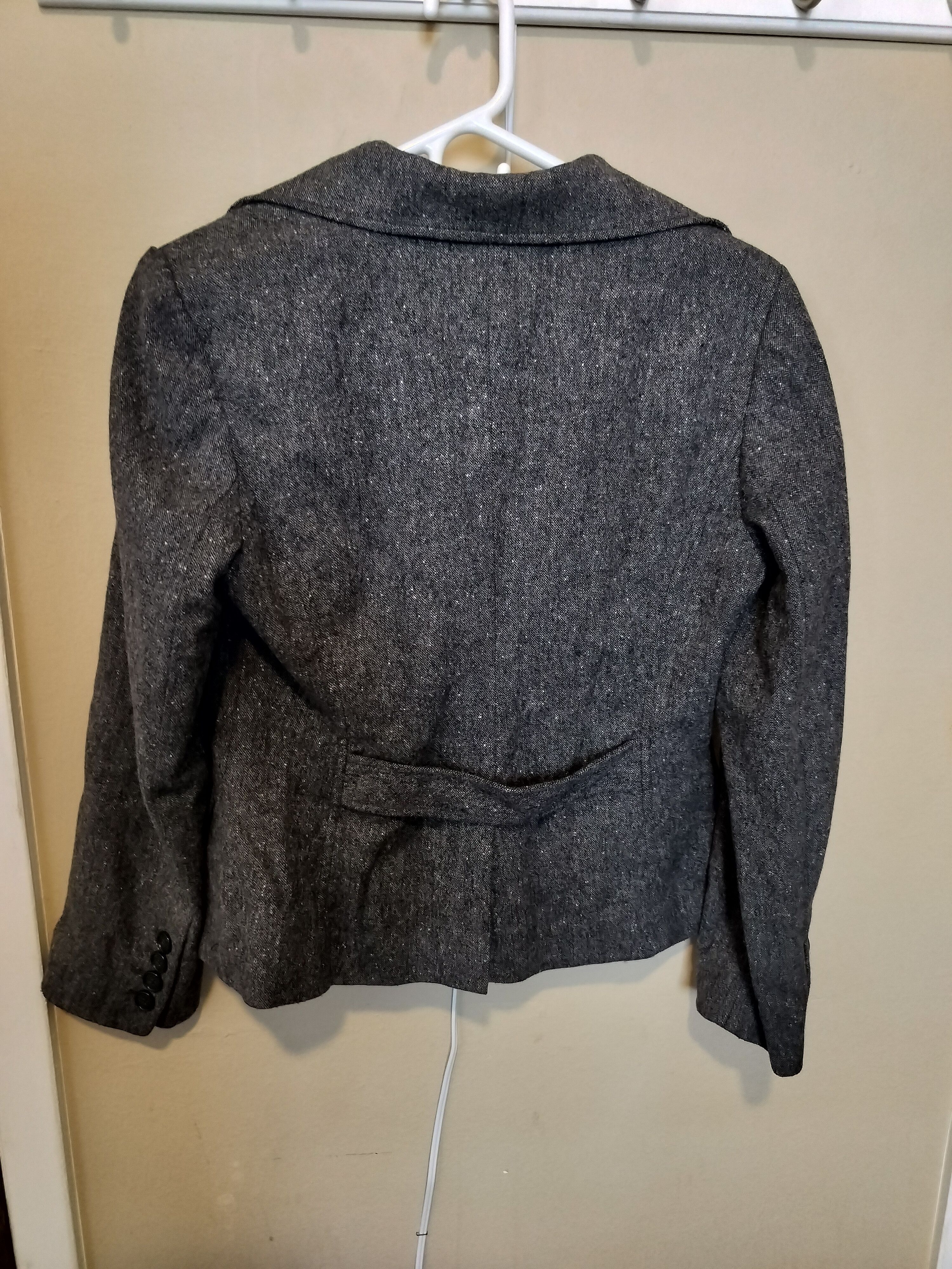 Ann Taylor Ann Taylor Wool Blazer Grey, Size 8, Great Condition Size M / US 6-8 / IT 42-44 - 2 Thumbnail