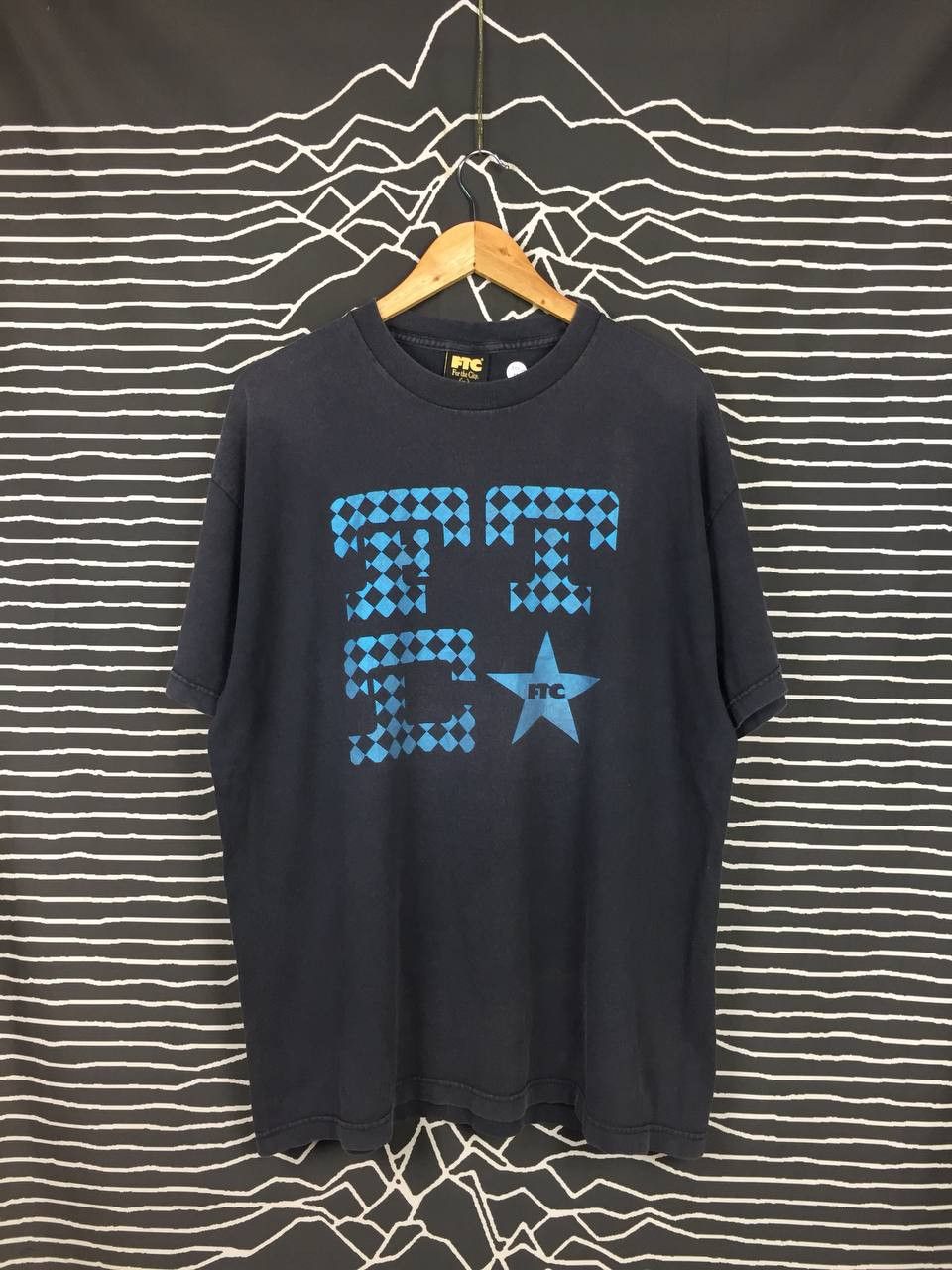 Vintage Vtg FTC For The City Big Logo Skateboards Tee Size US XL / EU 56 / 4 - 1 Thumbnail