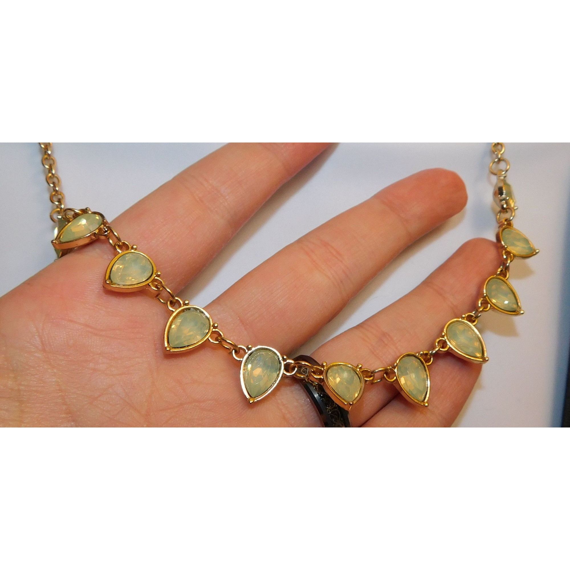 Other Green And Gold Teardrop Necklace Size ONE SIZE - 1 Thumbnail