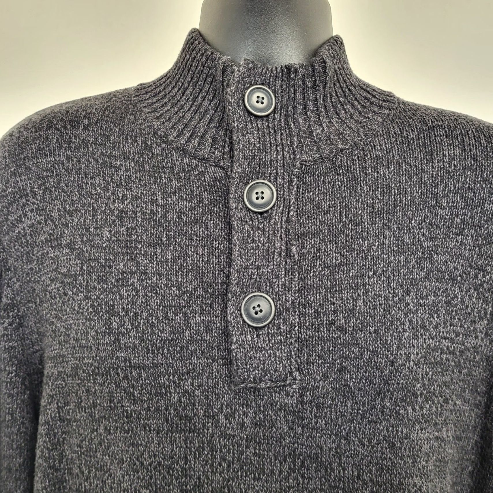 Vintage URBAN PIPELINE Men Large Heathered Black Gray Mock Neck Sweater Button Zip EUC Size US L / EU 52-54 / 3 - 3 Thumbnail