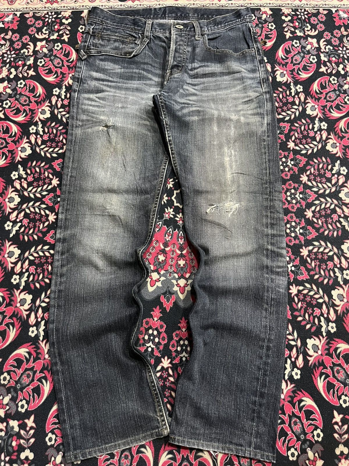 Japanese Brand Difference Rupert Dark Faded Washed Whisker Ripped Jeans Size US 30 / EU 46 - 1 Thumbnail