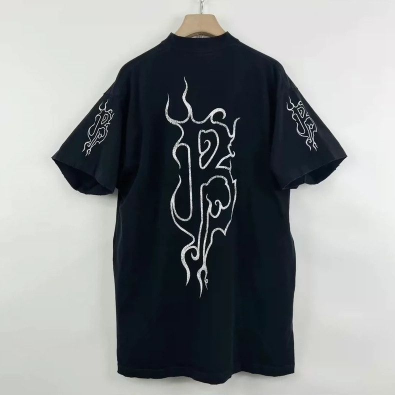 Balenciaga Balenciaga Black Gothic Flame Letter Logo Short Sleeve T-S Size US S / EU 44-46 / 1 - 2 Thumbnail