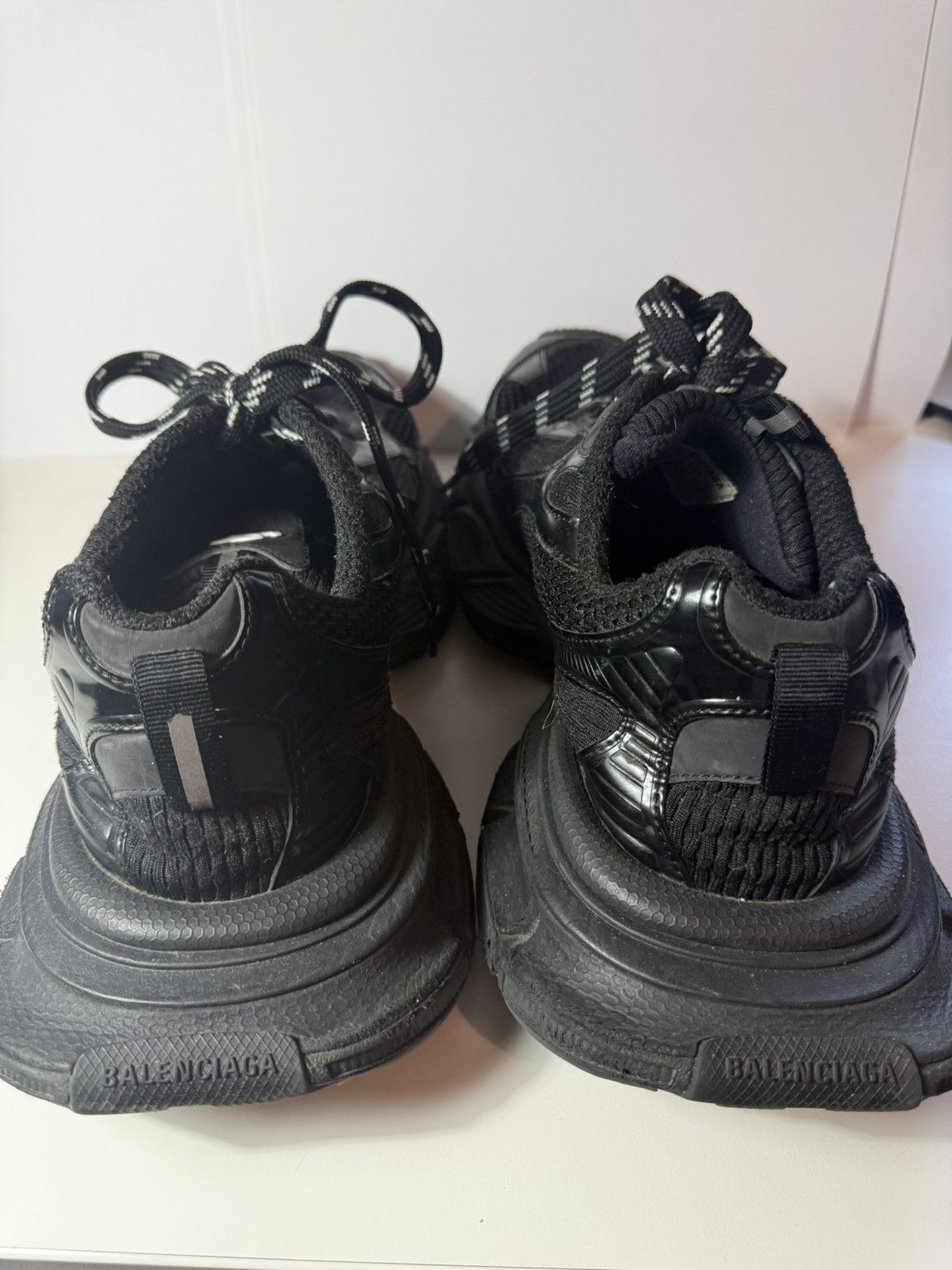 Balenciaga Balenciaga 3XL Size US 12 / EU 45 - 4 Thumbnail