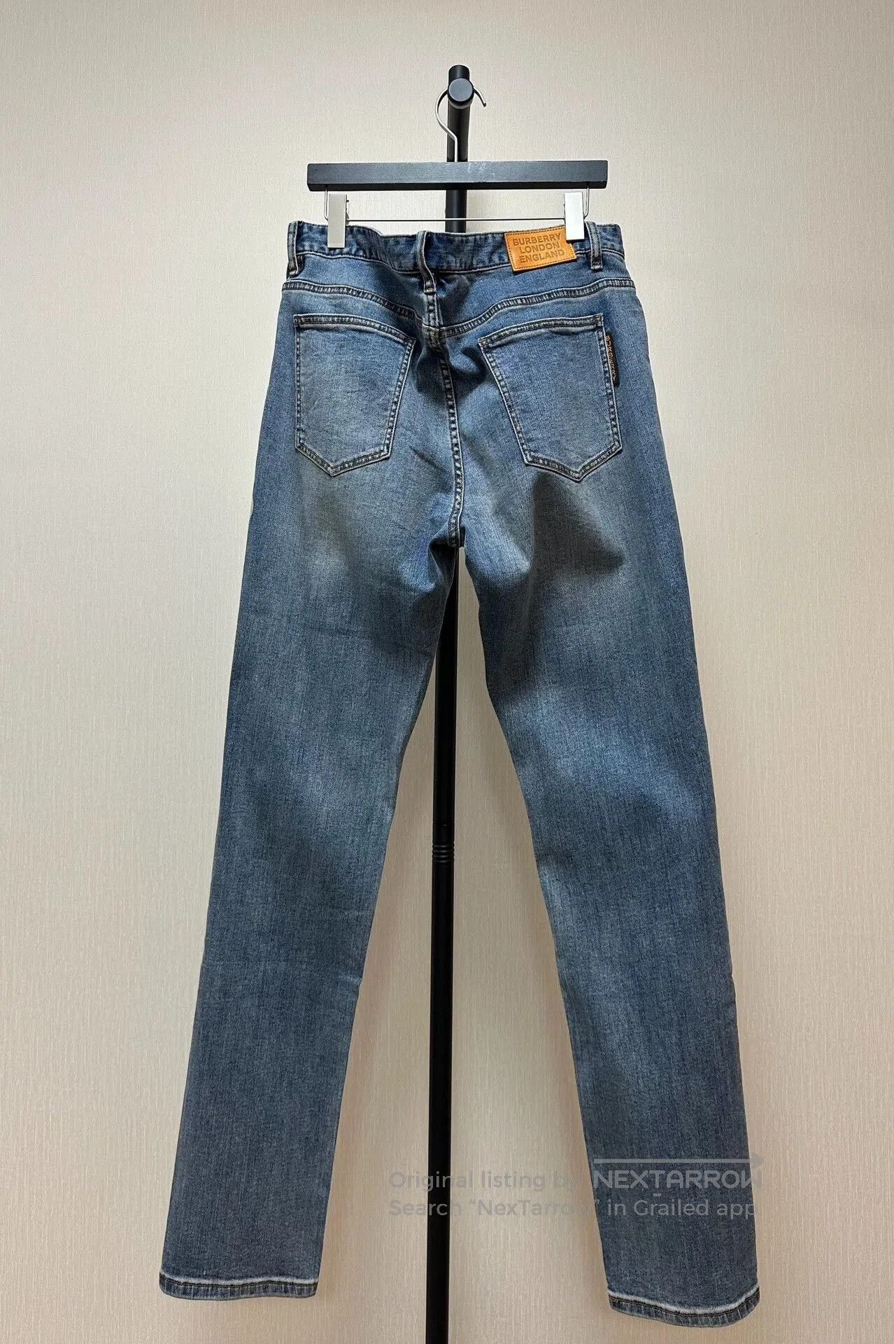 Burberry Burberry Women's Jeans. Size 37" - 2 Thumbnail