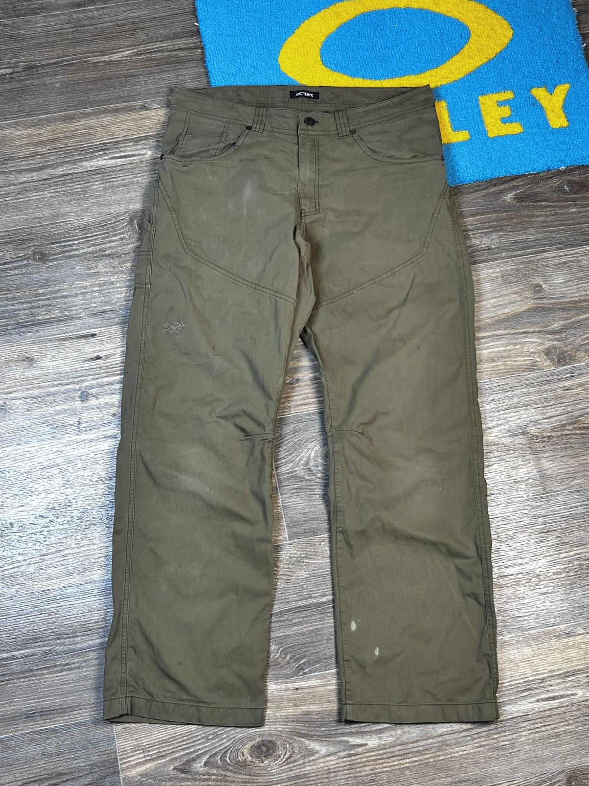 Arc'teryx Arcteryx Double Knee Olive Cargo Pant Size US 34 / EU 50 - 1 Thumbnail
