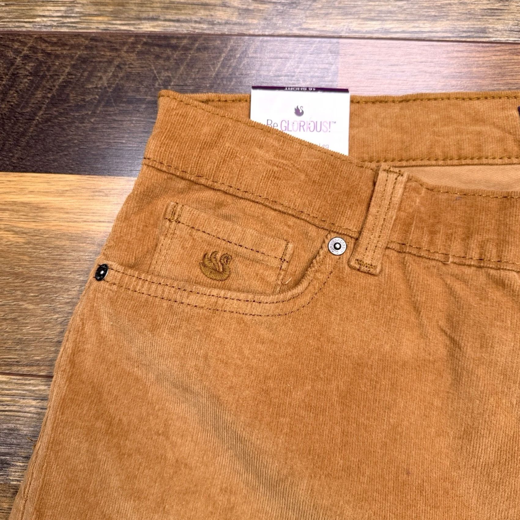 Gloria Vanderbilt Gloria Vanderbilt Amanda Slim Corduroy Pants Womens 16 Short Cider Spice Brown 5-Pocket Jeans City Slimming Straight Bag Logo New Size 38" / US 16 / IT 52 - 6 Thumbnail