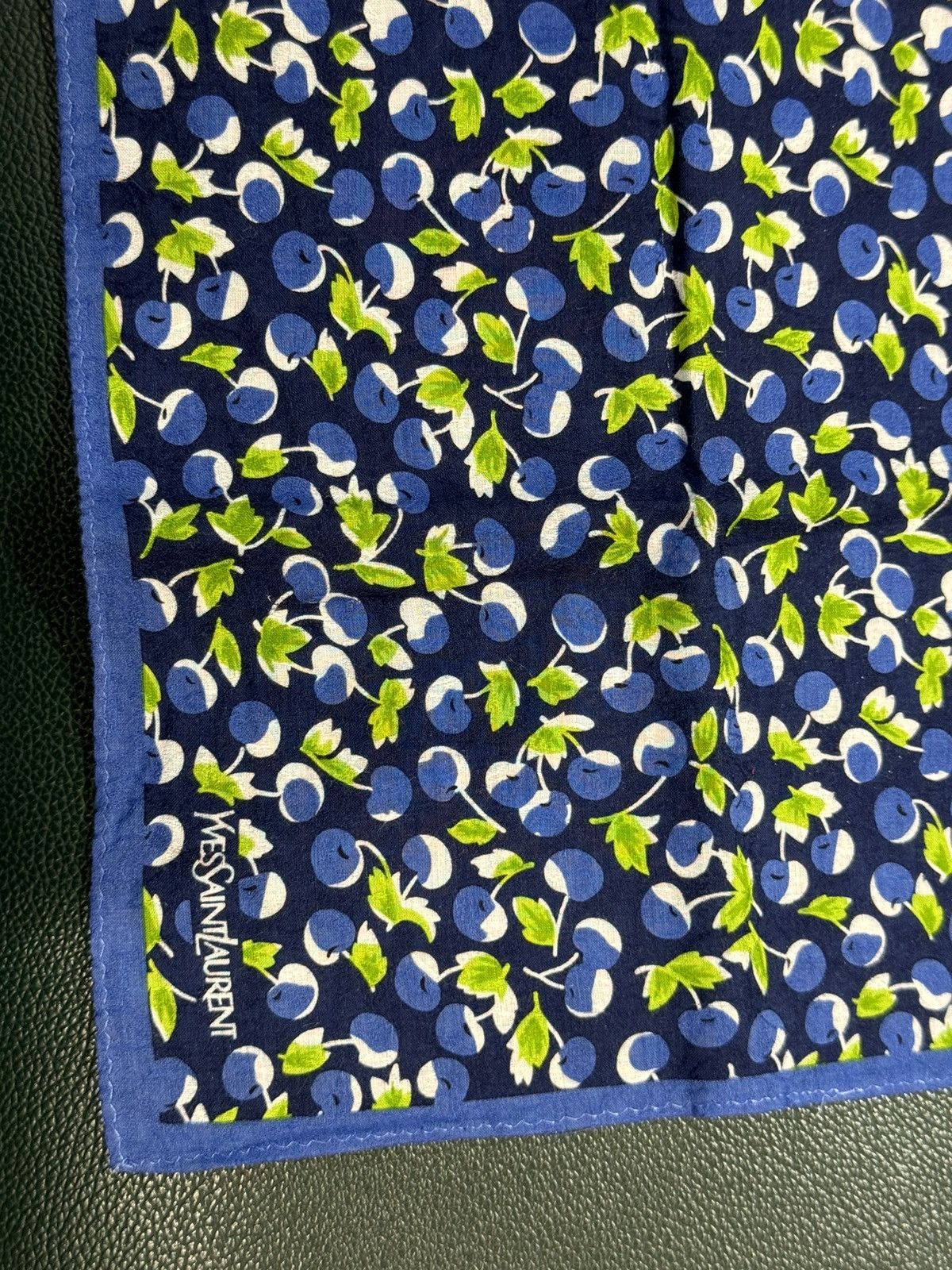 Burberry × Givenchy × Versace Vintage Scarf (100% cotton) Size ONE SIZE - 12 Thumbnail