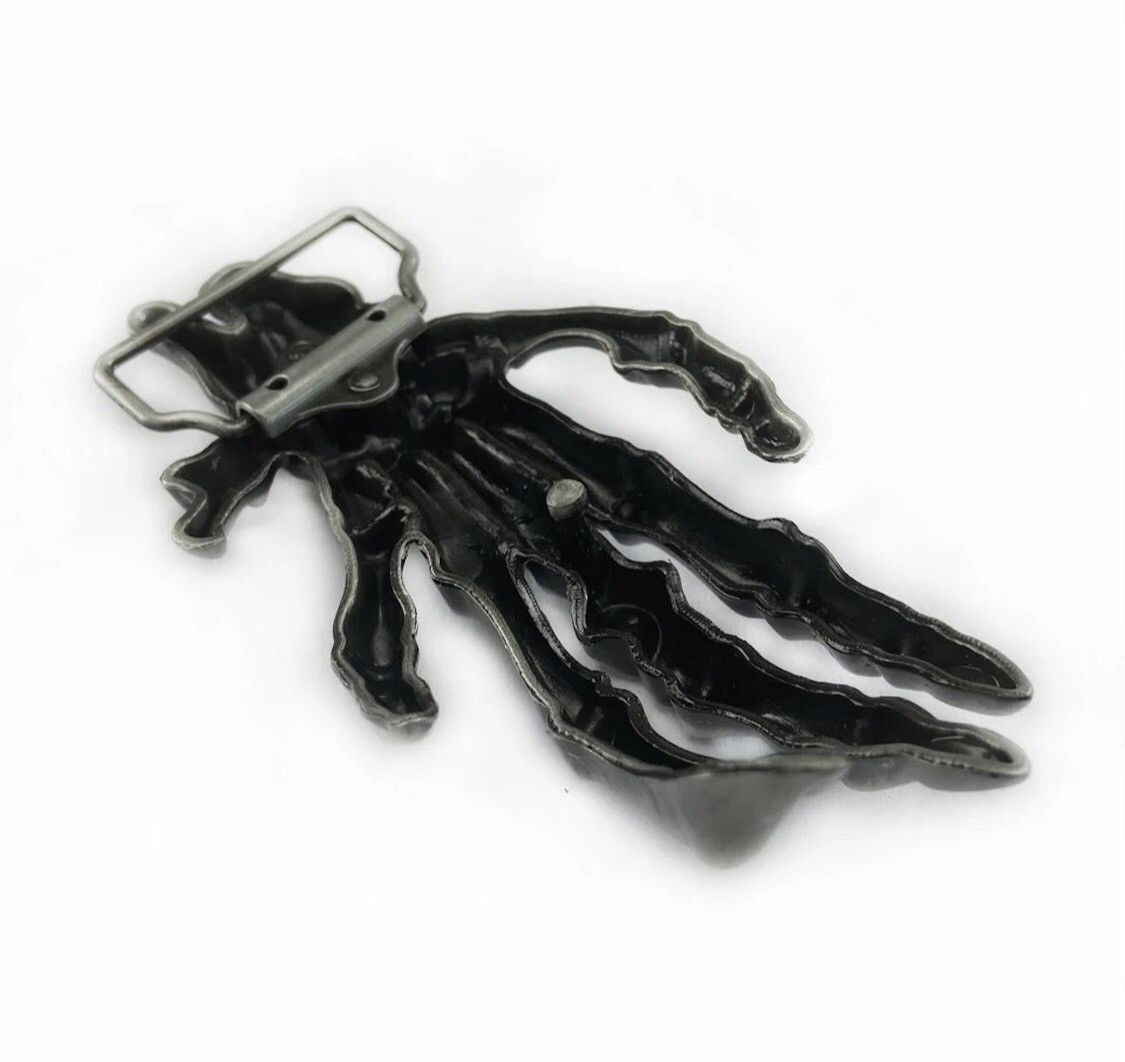 Other Skull Hands Metal belt buckle ( no belt ) Size ONE SIZE - 4 Thumbnail