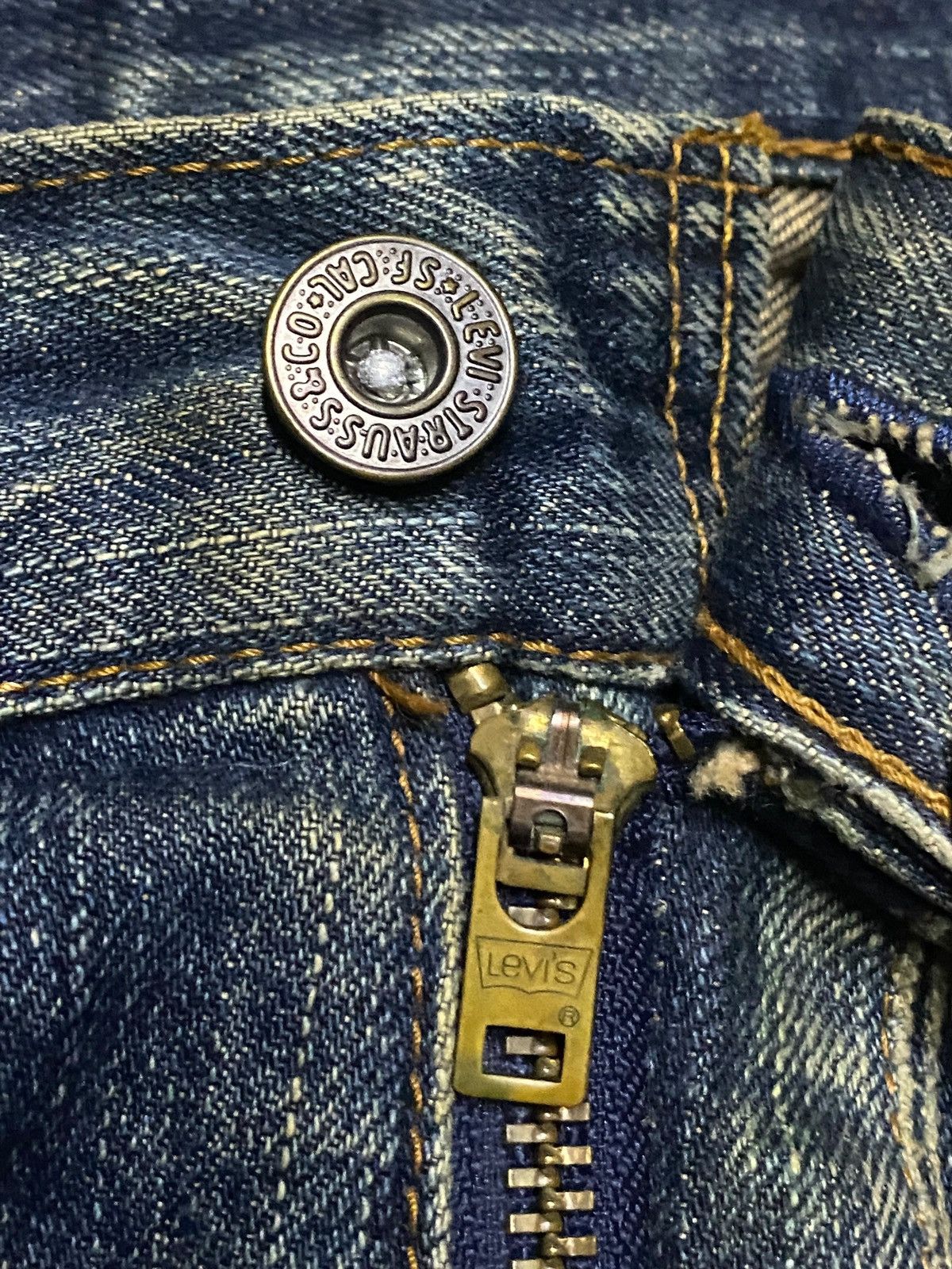 Levi's Vintage Levis 503 Mud Wash Distressed Button J09 Baggy Jeans Size US 34 / EU 50 - 10 Thumbnail