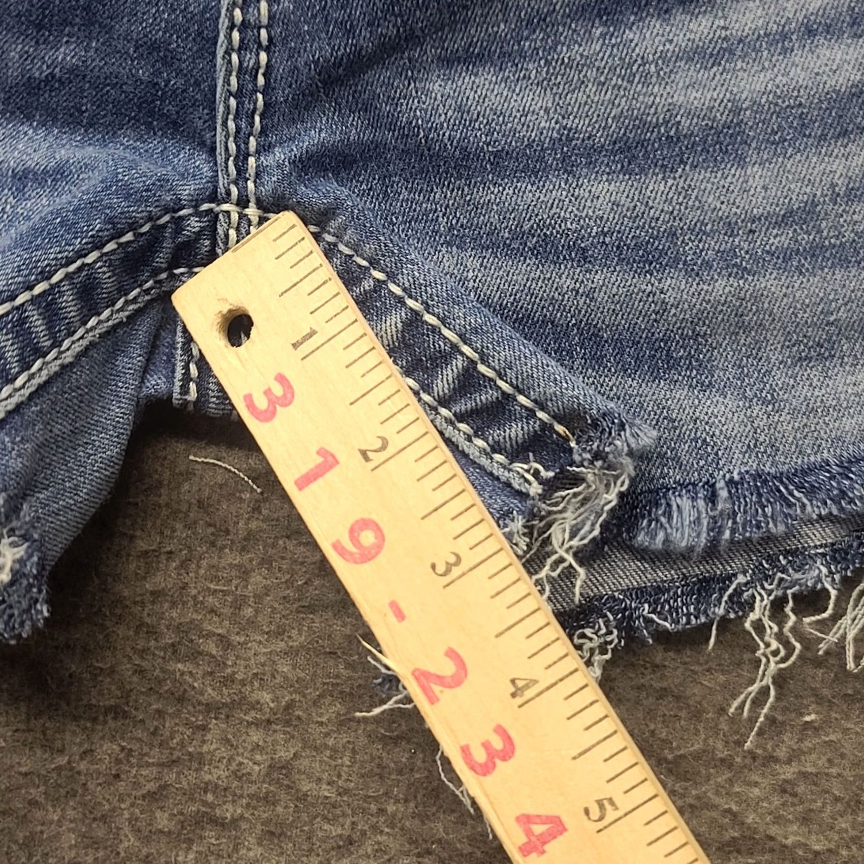 Miss Me Miss Me Cut Off Shorts Womens 27 Regular Low Rise Distressed Stretch Denim Blue 5-Pocket Size 27" / US 4 / IT 40 - 6 Thumbnail