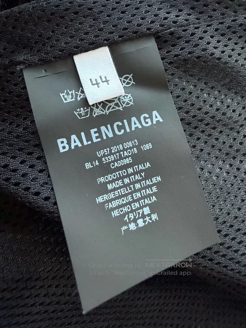 Balenciaga Balenciaga Half Zip Waterproof Hooded Logo Long Sleeve Jac Size US S / EU 44-46 / 1 - 6 Thumbnail