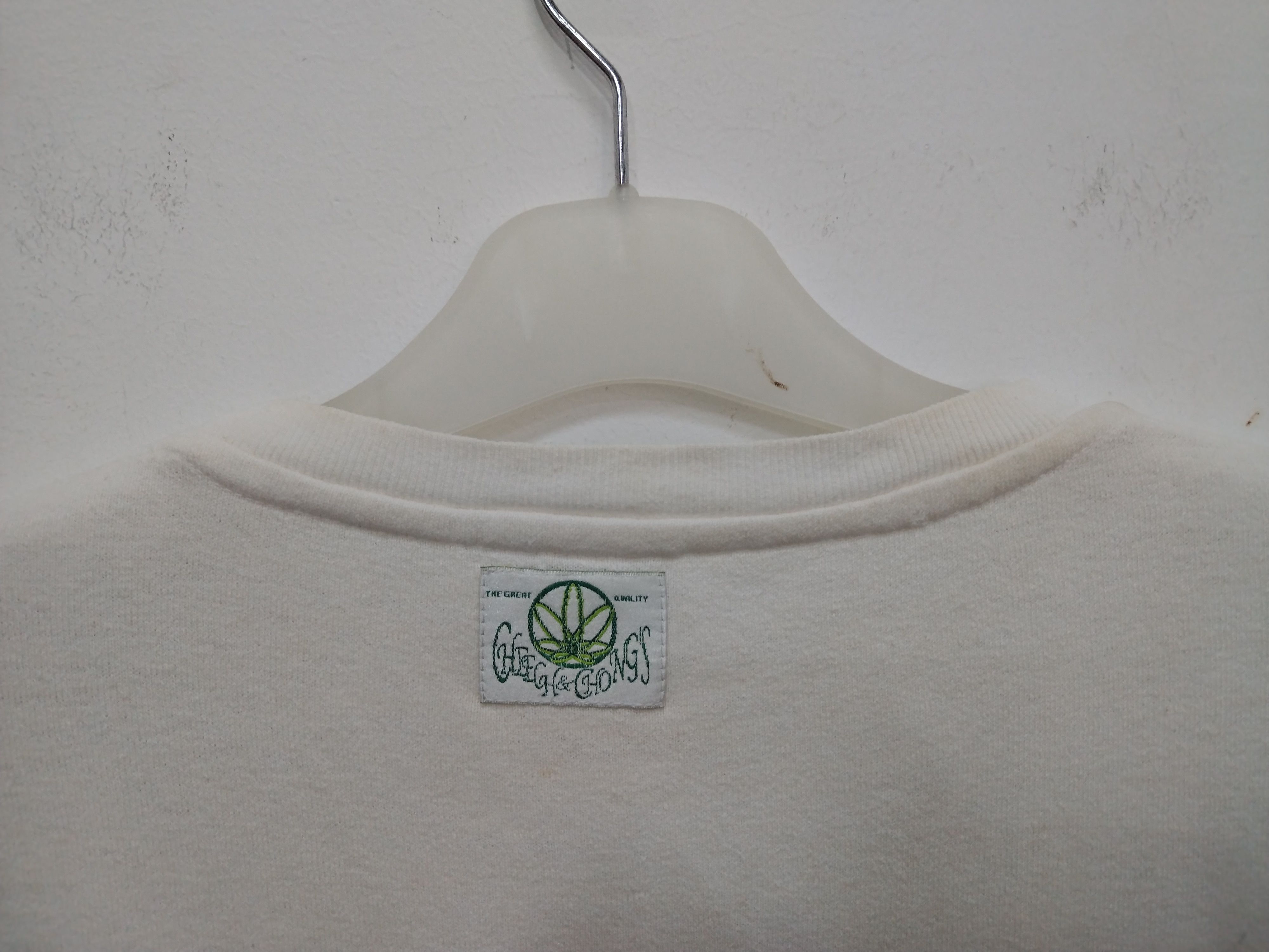 Japanese Brand 💥Awesome cheech & chong's cannabis hemp crewneck sweatshirt Size US L / EU 52-54 / 3 - 9 Thumbnail