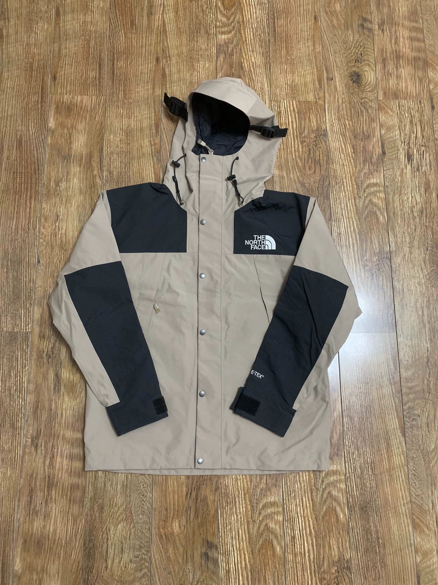 The North Face The North Face 1990GTX Hooded Shell Jacket Light Khaki M Size US M / EU 48-50 / 2 - 2 Thumbnail