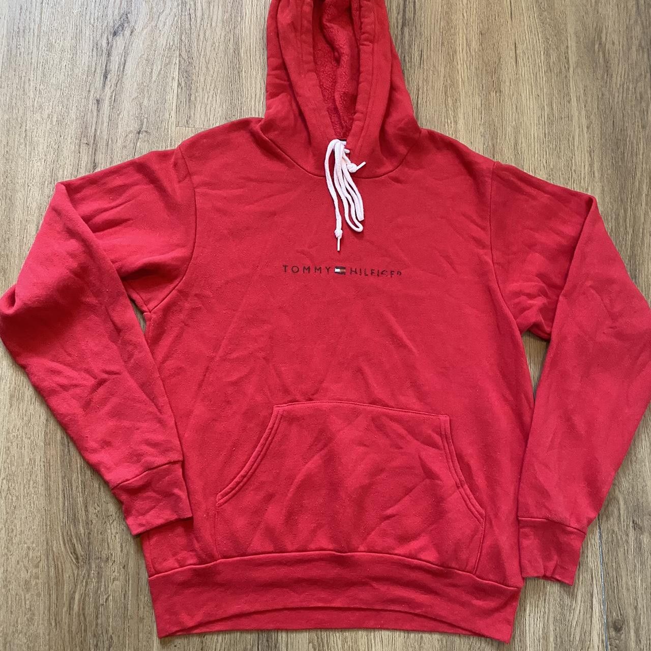 Tommy Hilfiger Tommy Hilfiger red hoodie with white drawstring Size US S / EU 44-46 / 1 - 1 Thumbnail