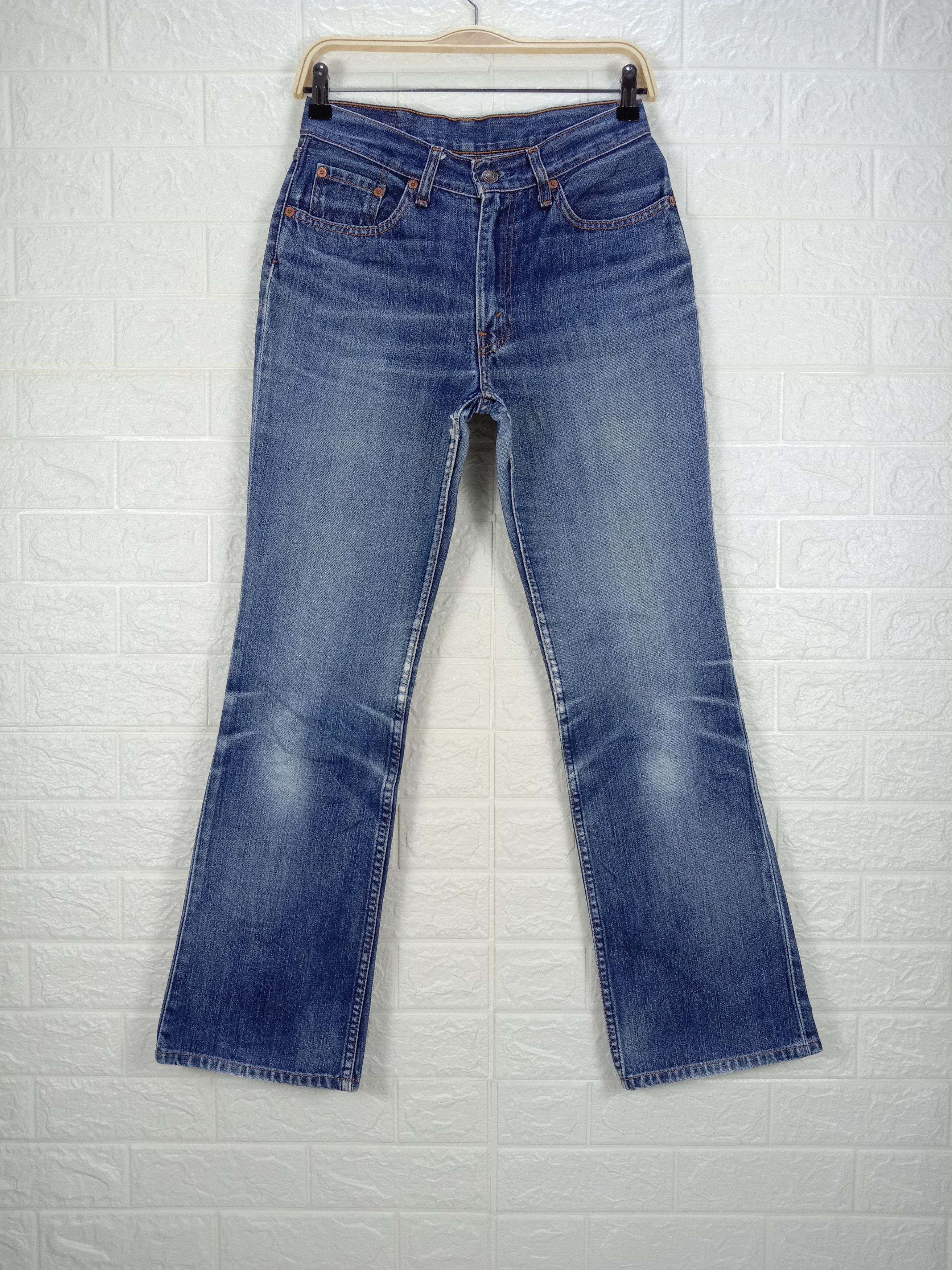 Levi's Vintage Levi's 517 Flare Jeans Faded Blue Denim Size 28" / US 6 / IT 42 - 1 Thumbnail