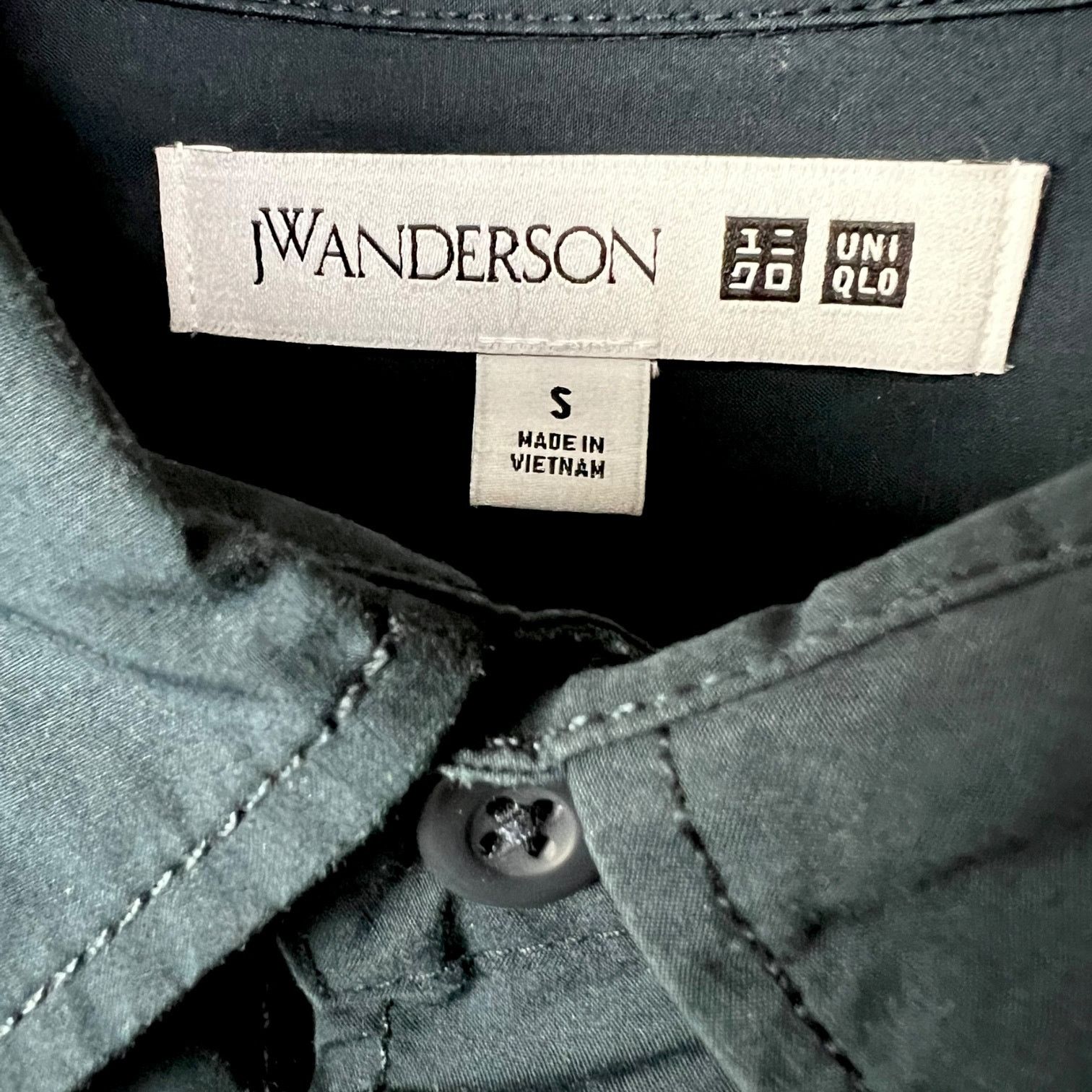 Uniqlo JW Anderson x Uniqlo Men's Button Up Shirt - Navy Blue Size US S / EU 44-46 / 1 - 3 Thumbnail