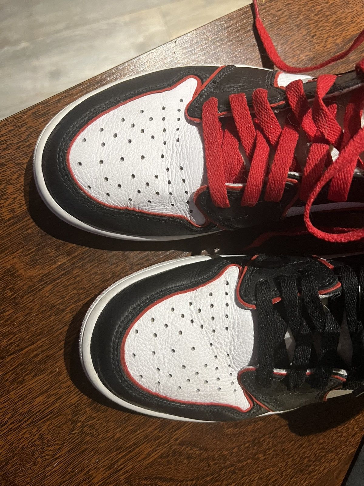 Nike Air jordan 1 Bloodline sz10 Size US 10 / EU 43 - 10 Thumbnail