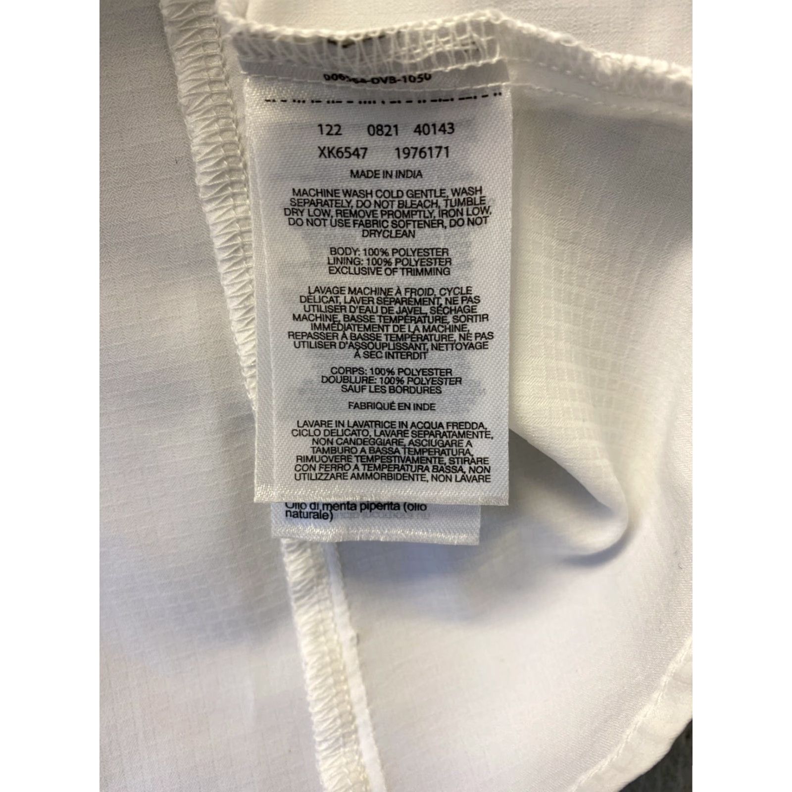 Vintage VINTAGE Columbia Women's Fishing Vest Sleeveless Medium White Vented Outdoor Gear Size M / US 6-8 / IT 42-44 - 7 Thumbnail