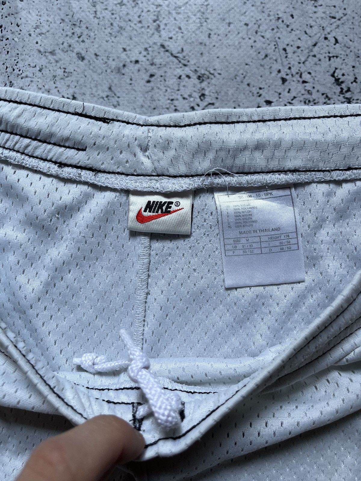 Nike × Vintage Vintage Nike Basketball Baggy Shorts Mini Swoosh Y2K USA Size US 34 / EU 50 - 3 Thumbnail