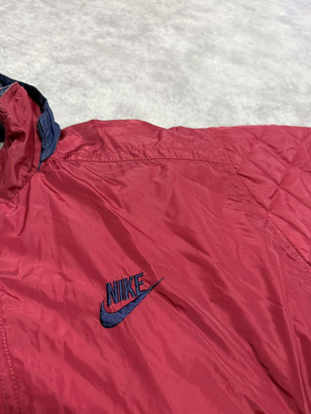 Nike Vintage 90s light puffer bomber jacket Nike big back logo Size US M / EU 48-50 / 2 - 10 Thumbnail
