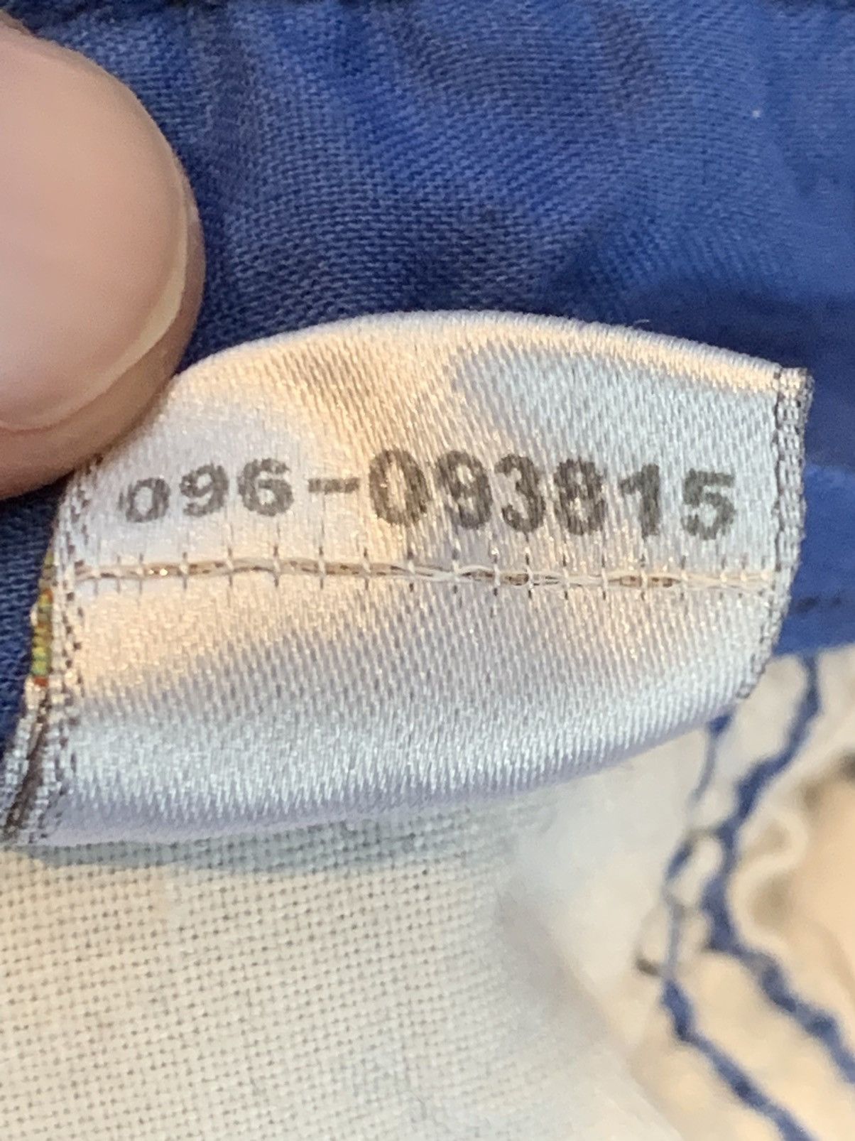 Coogi *RARE* Vintage 1990’s COOGI Embroidered Faded Denim Jeans Size US 28 / EU 44 - 13 Thumbnail