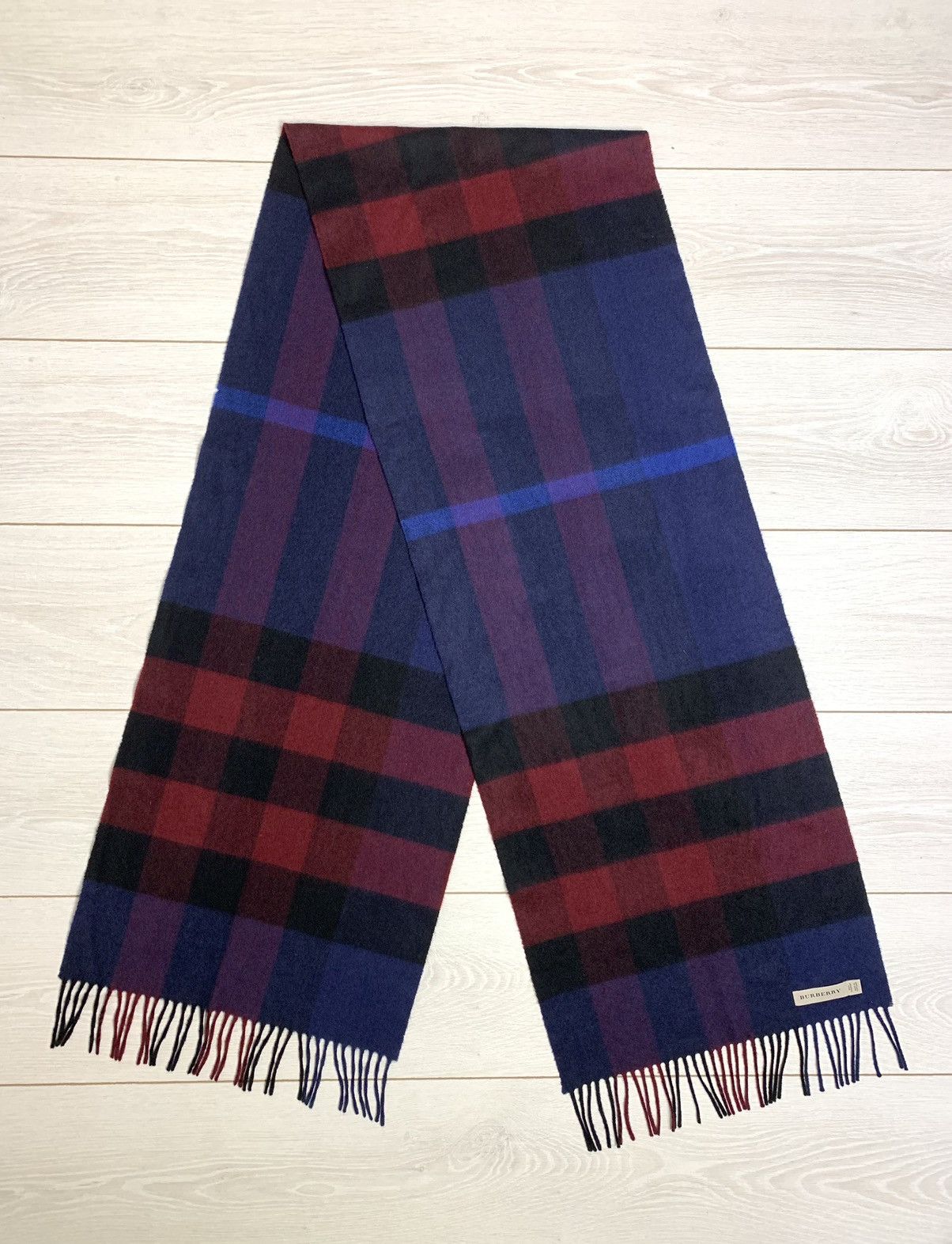 Burberry Burberry Giant Check Cashmere Scarf - Navy/Burgundy/Purple Size ONE SIZE - 4 Thumbnail