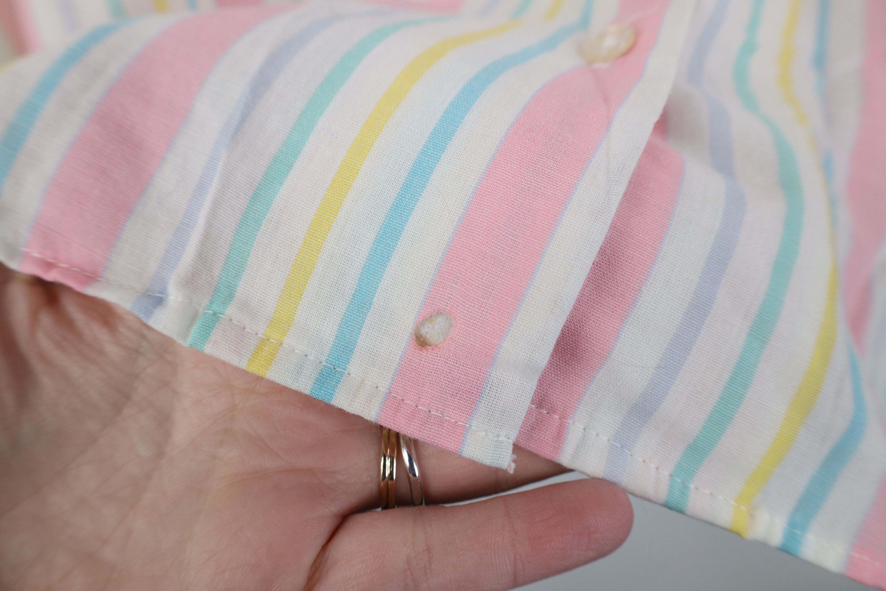 Vintage Vintage 70s 80s Streetwear Rainbow Striped Button Shirt Size S / US 4 / IT 40 - 5 Thumbnail
