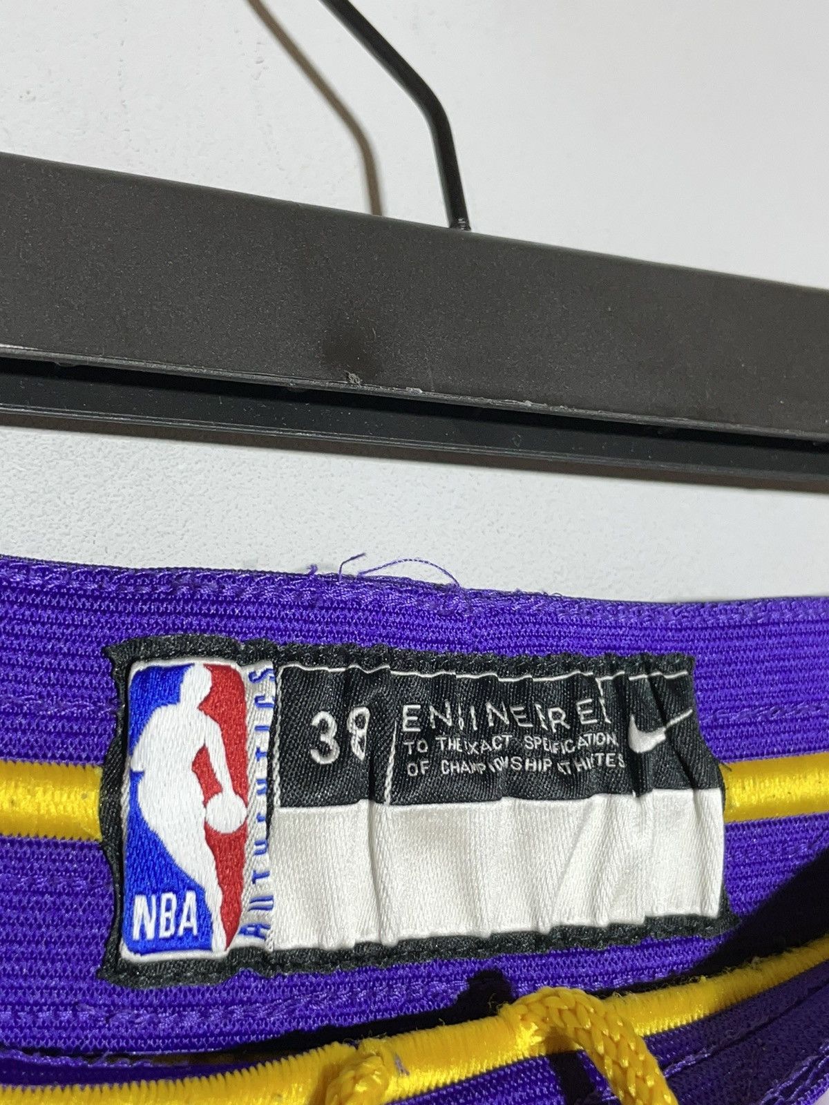 NBA L.A Lakers Nike Y2k Streetwear NBA Basketball Shorts Size US 38 / EU 54 - 11 Thumbnail