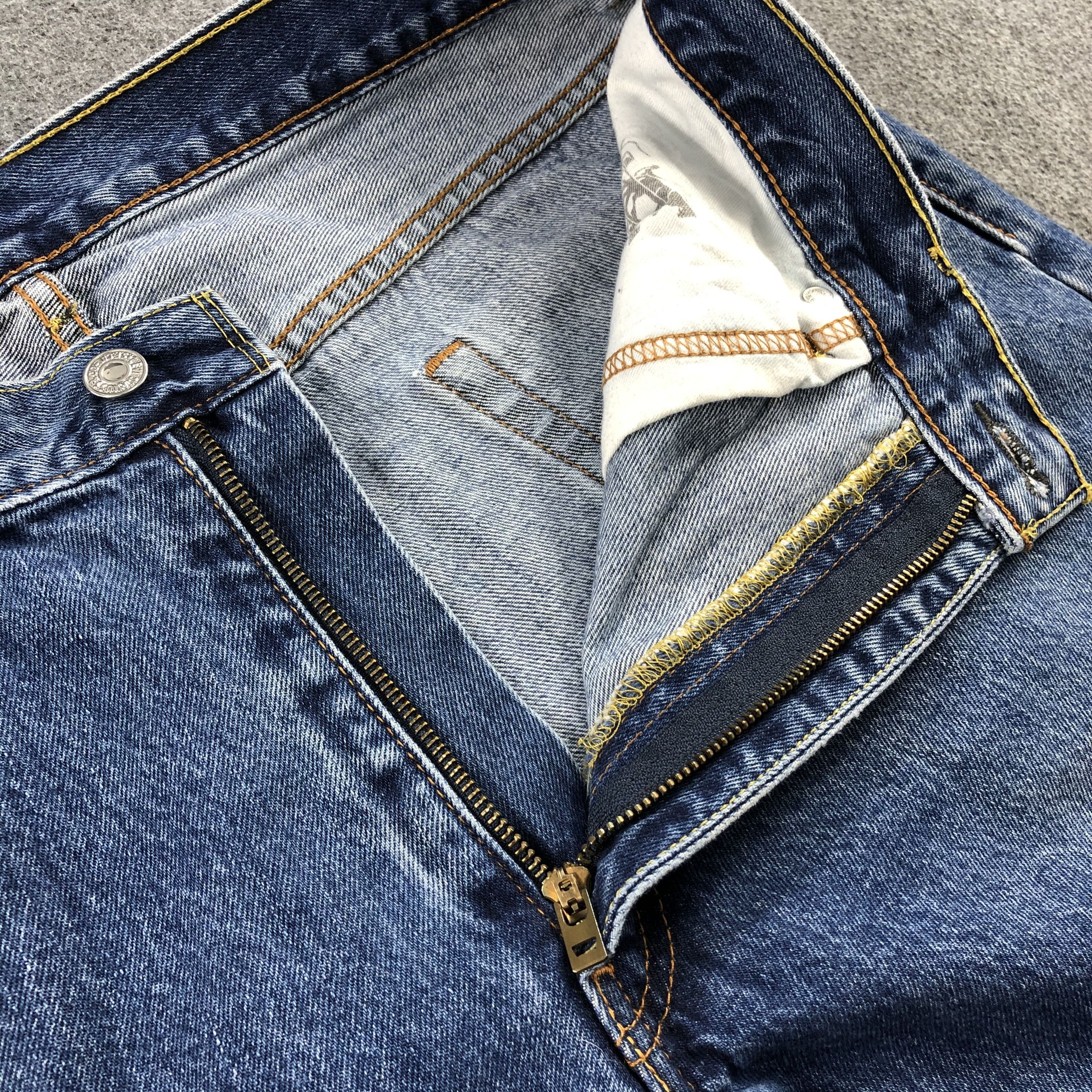 Levi's Vintage Blue Wash Levis 550 Jeans-J2085 Size US 34 / EU 50 - 8 Thumbnail