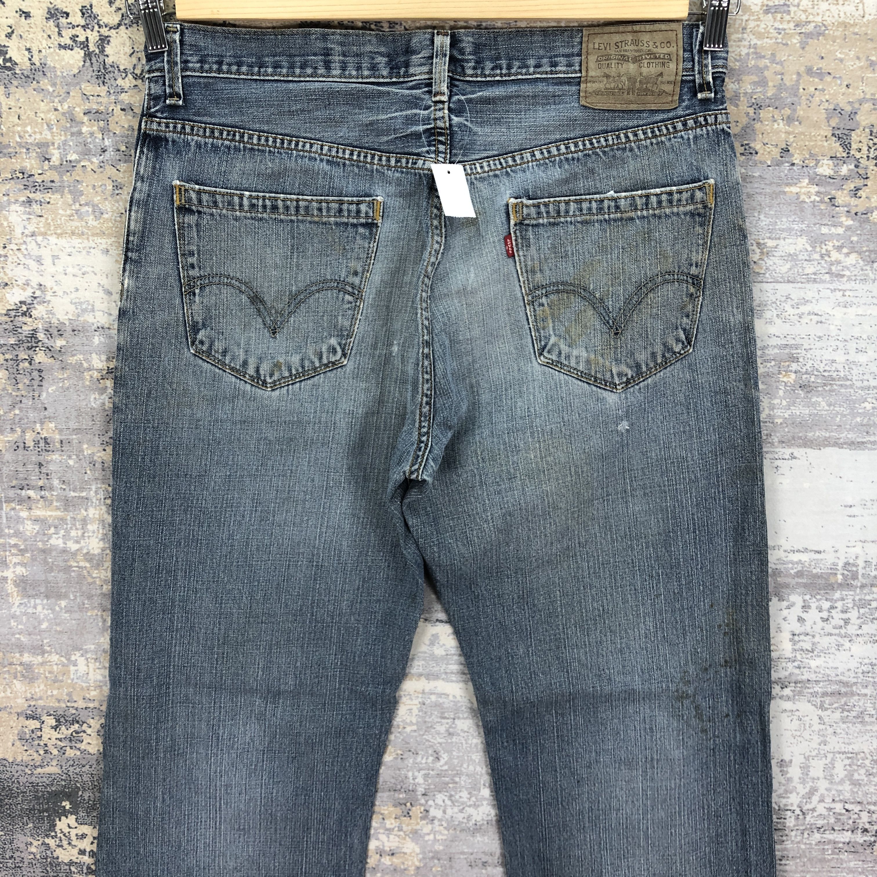 Levi's Vintage Distressed Levis 559 Baggy Jeans Levi's Faded Denim Size US 34 / EU 50 - 4 Thumbnail