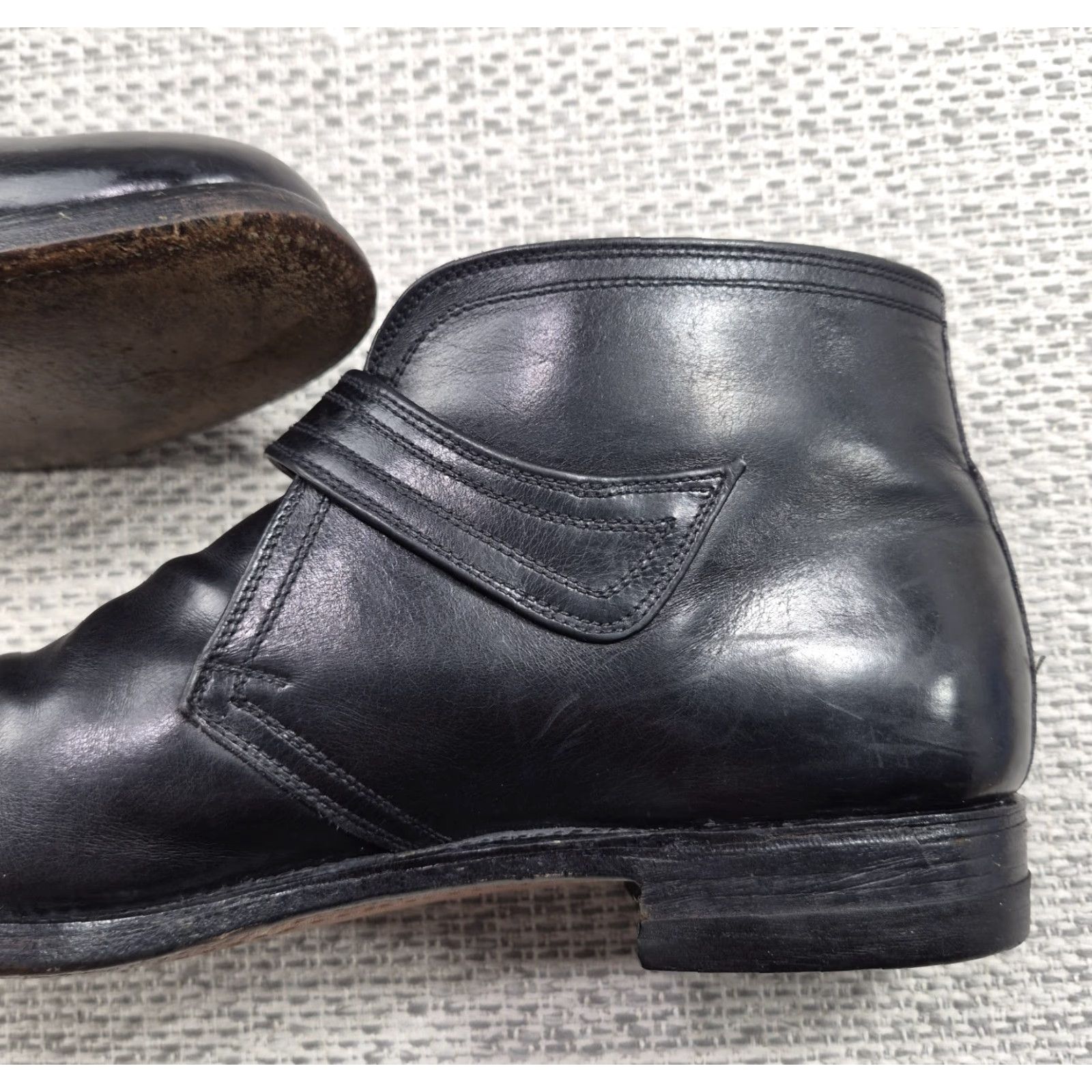Vintage VINTAGE LeeKee Kowloon Ankle Buckle Boots Mens Sz 11 Leather Black Boots Mens Size 11 Leather Hong Kong Retro Logo Buckle Dress Boots Size US 11 / EU 44 - 6 Thumbnail