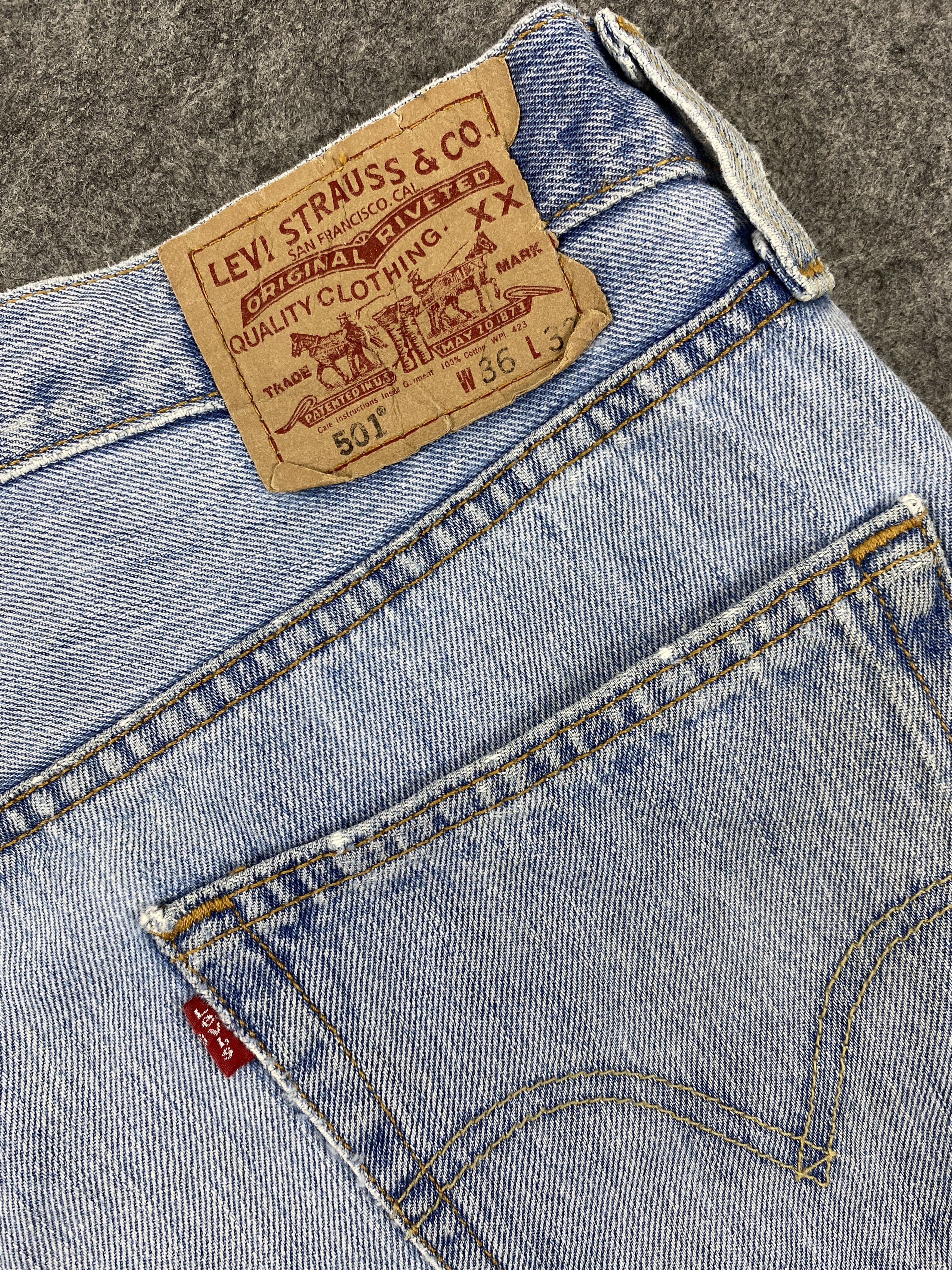 Japanese Brand Light Blue Wash Vintage Levi's 501 Jeans 36x32 Denim -JN2430 Size US 36 / EU 52 - 13 Thumbnail