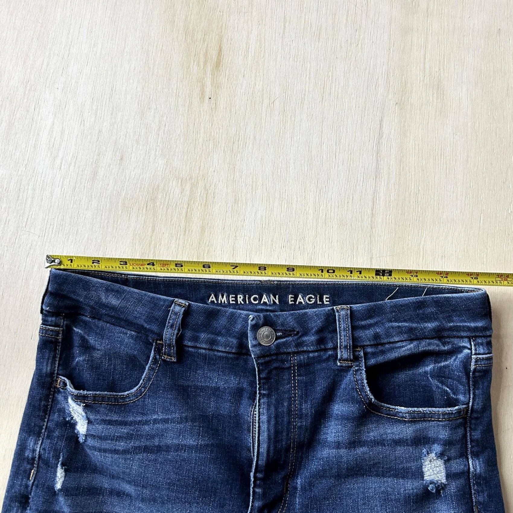 American Eagle Outfitters American Eagle Outfitters Jeans Womens 10 Short Med Blue Distressed Size 32" / US 10 / IT 46 - 5 Thumbnail