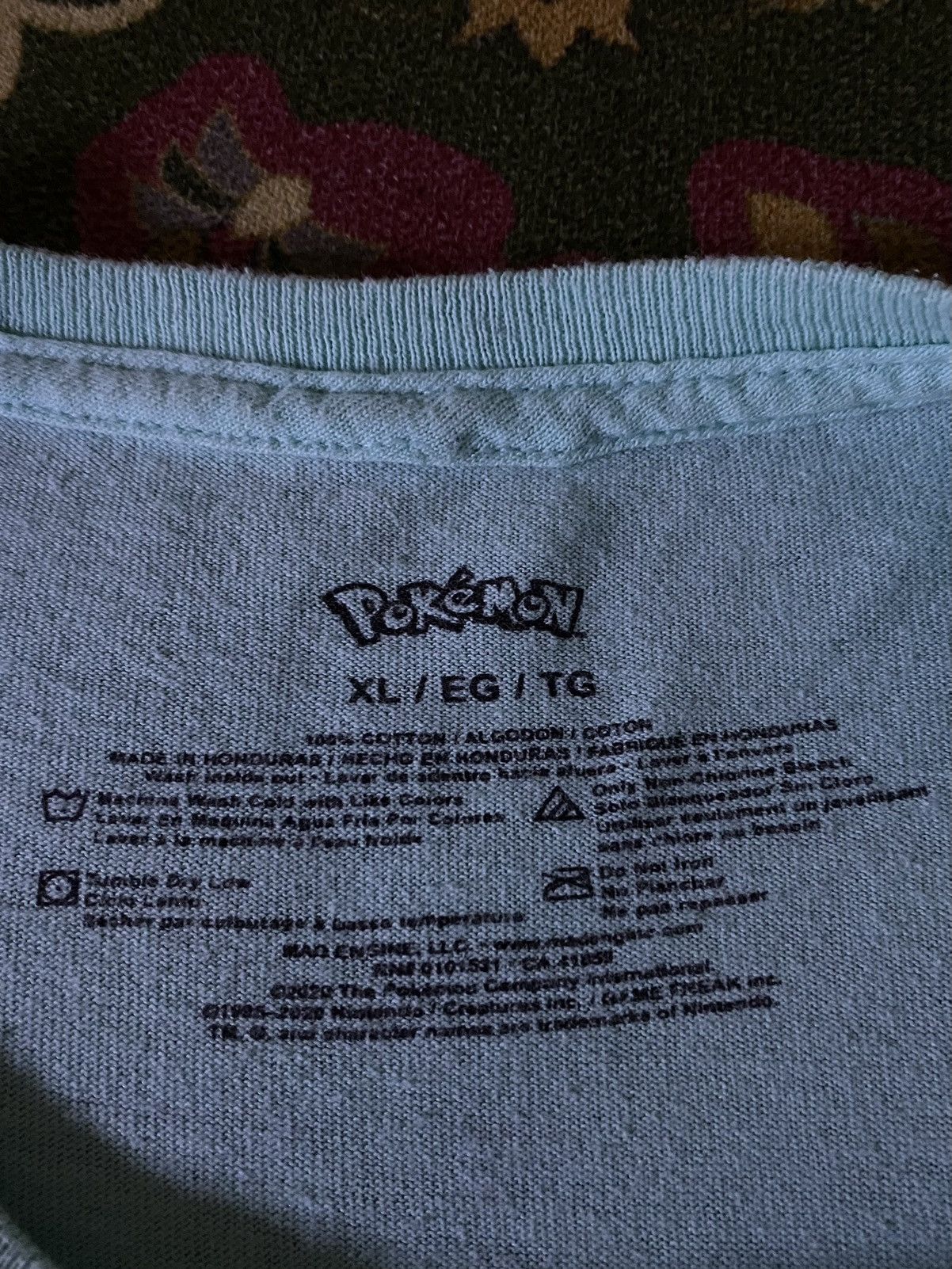 Anime Pokemon SQUIRTLE Anima T-Shirt Size US XL / EU 56 / 4 - 6 Thumbnail
